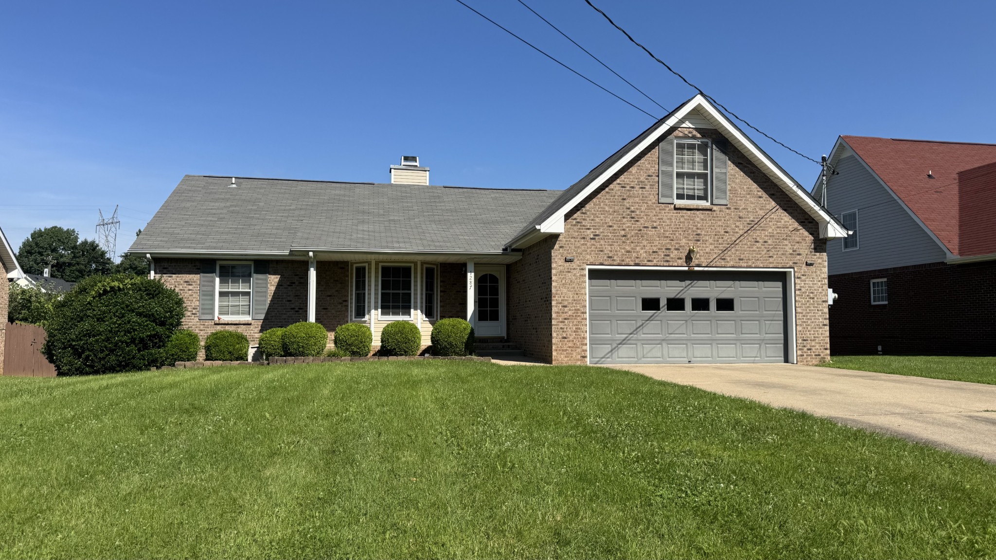 1287 Carnation Ct Property Photo 1