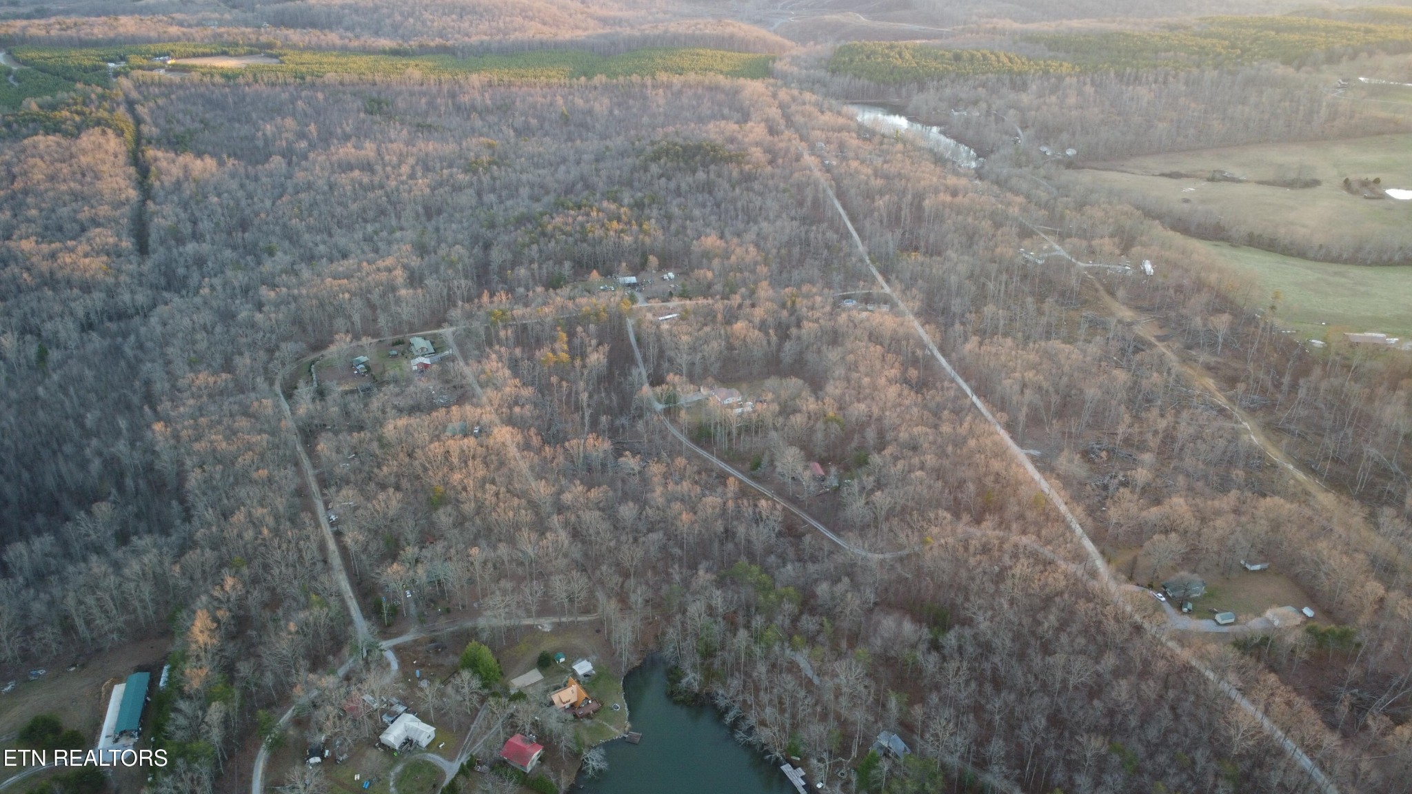 49 Diane Circle Property Photo 1