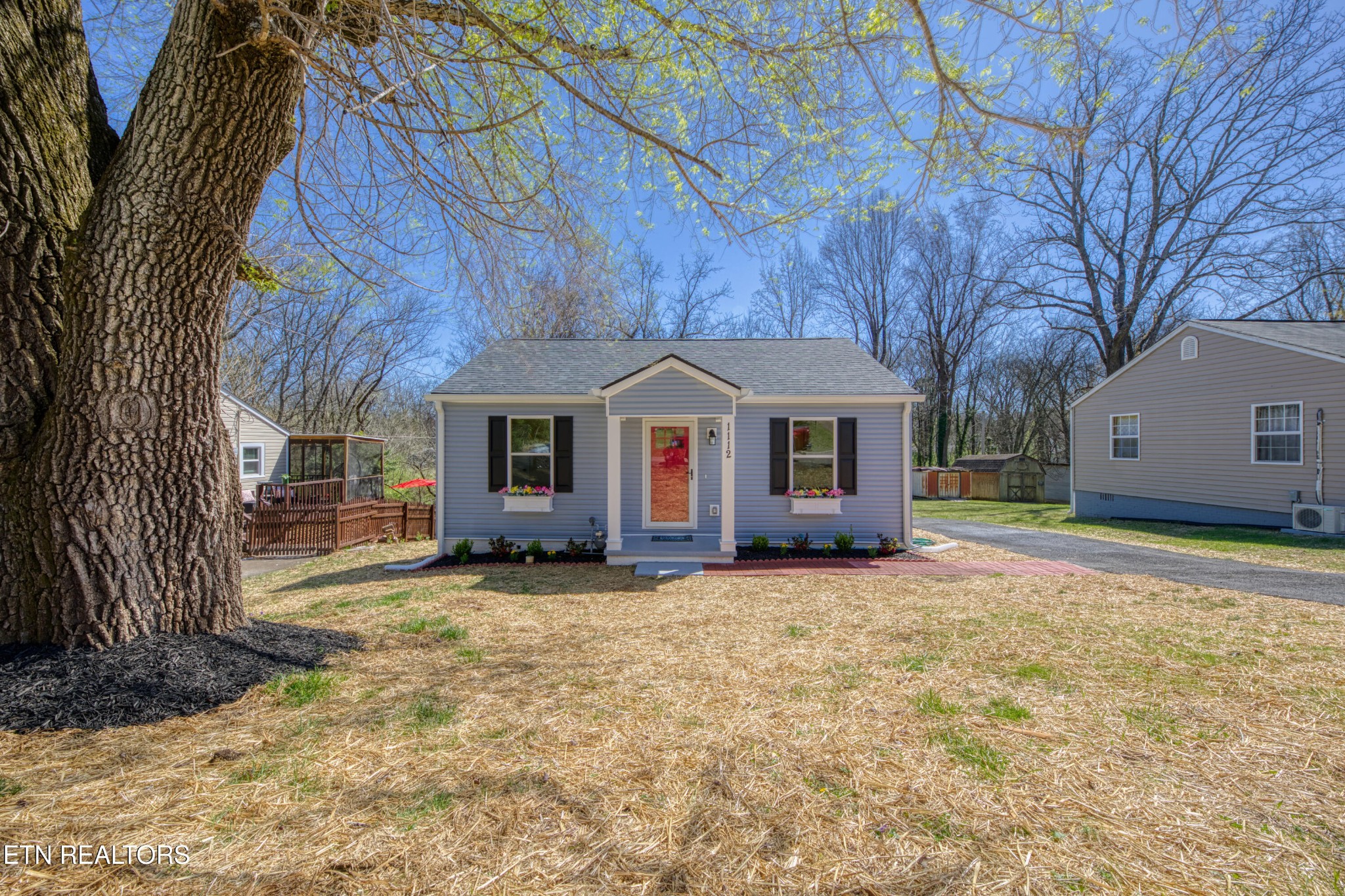 1112 Brookside Ave Property Photo 19