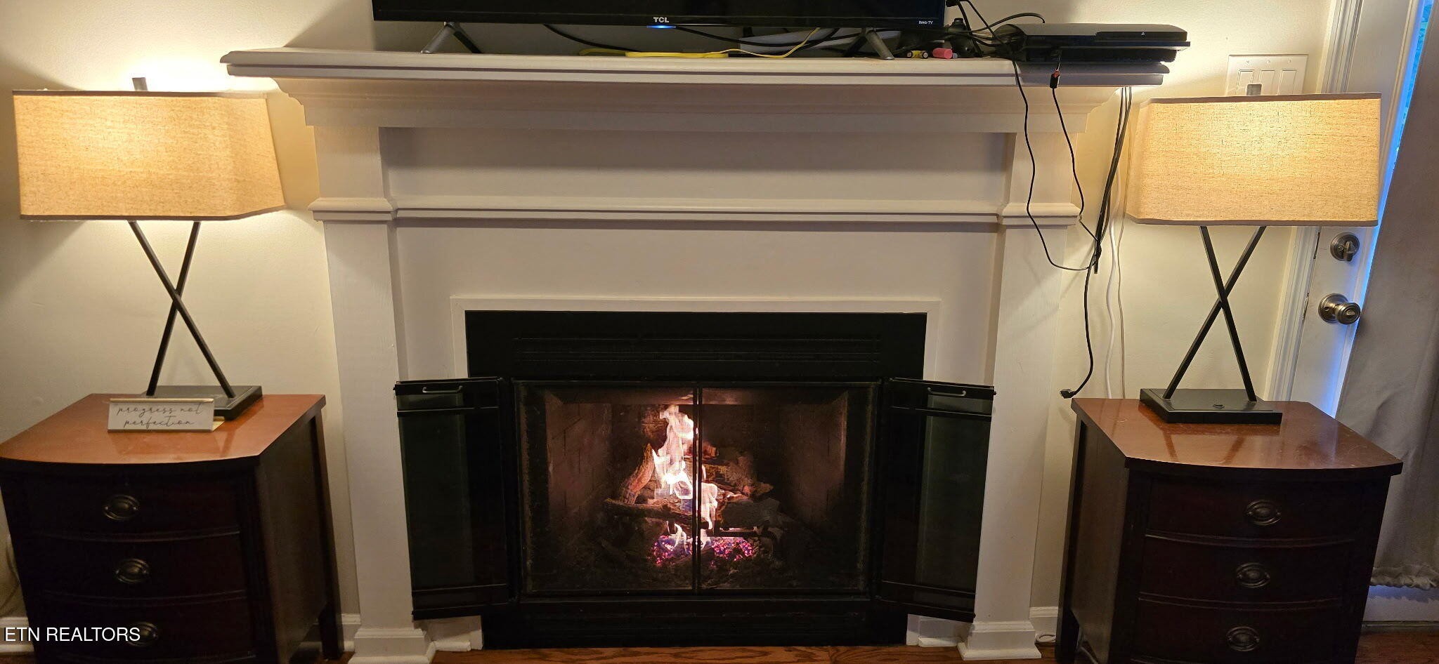 8013 Middlebrook Pike Property Photo 5