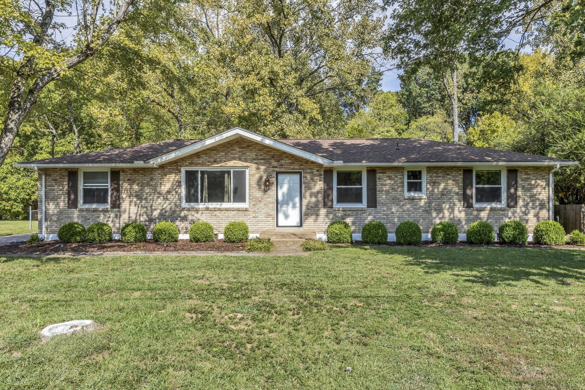5023 Suter Dr Property Photo 1