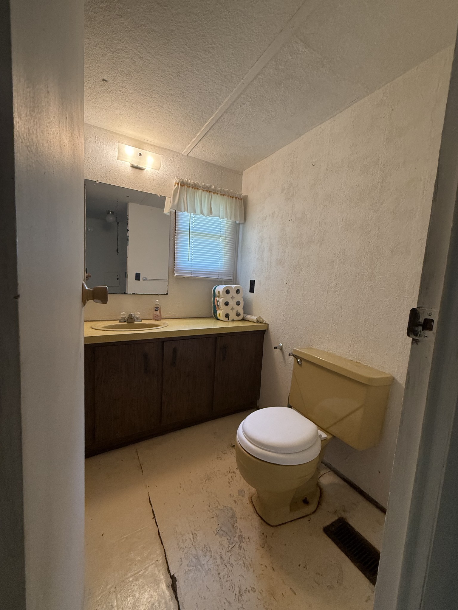 2109 Willow Grove Hwy Property Photo 11