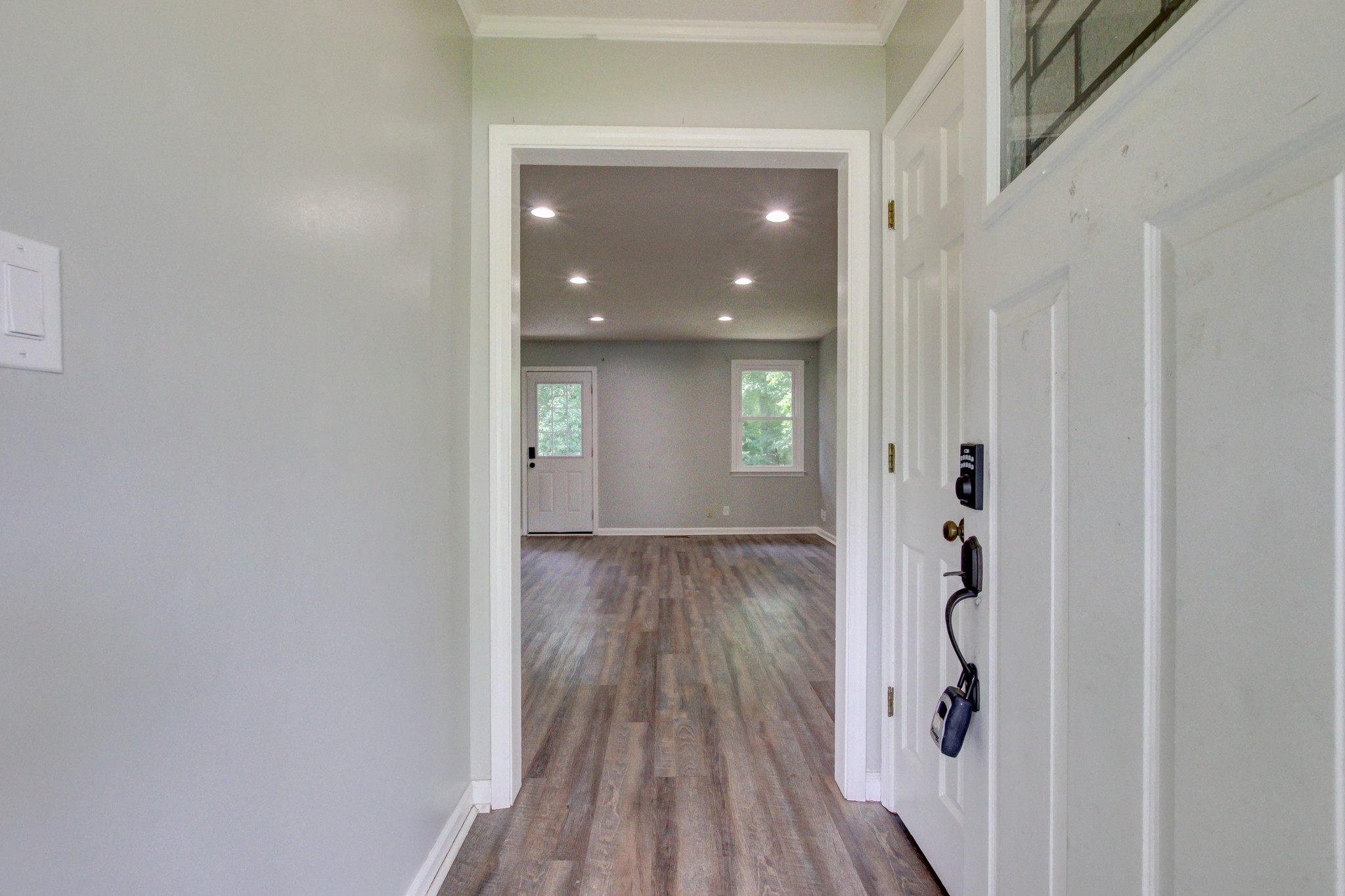617 Ranch Hill Dr Property Photo 7