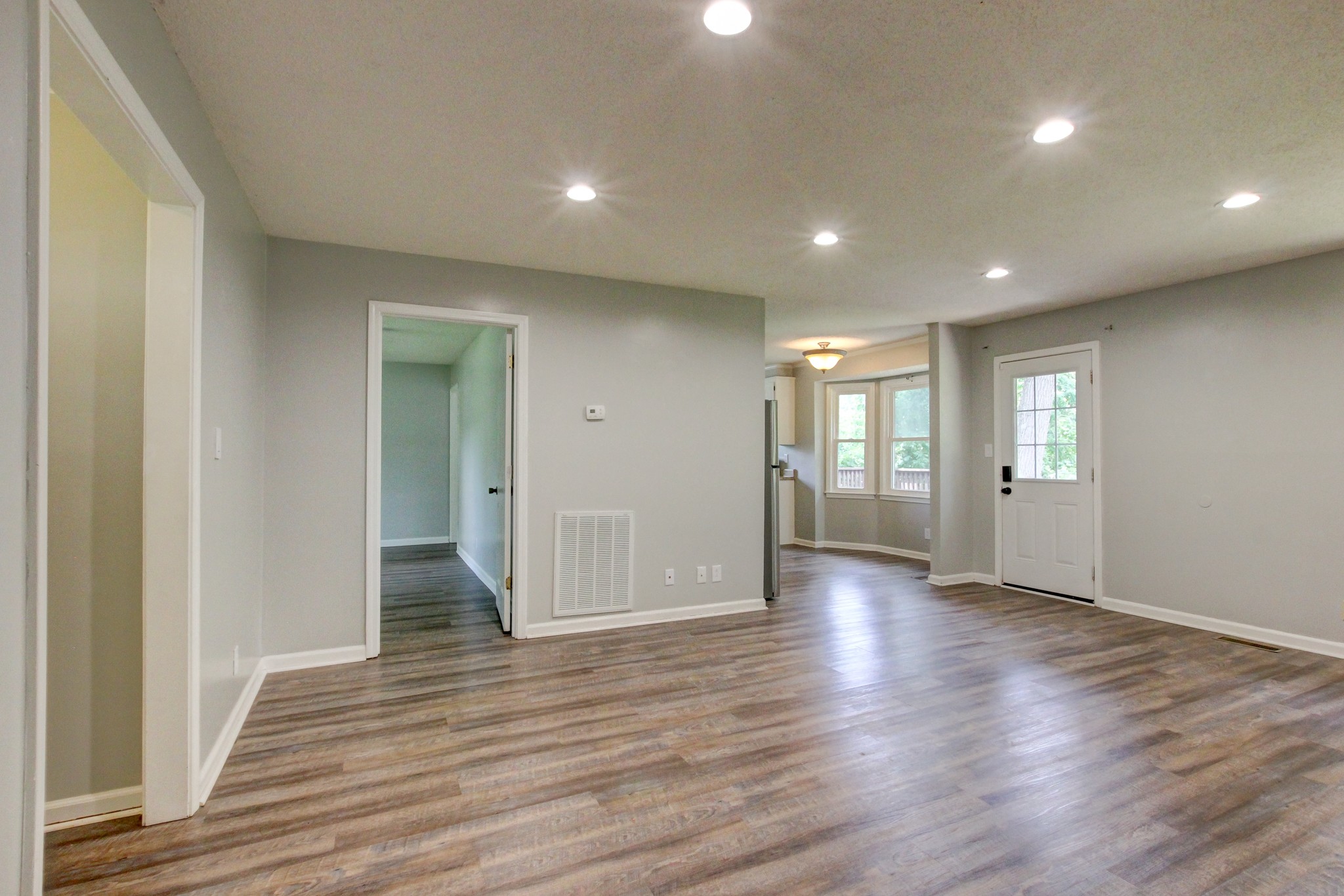 617 Ranch Hill Dr Property Photo 12