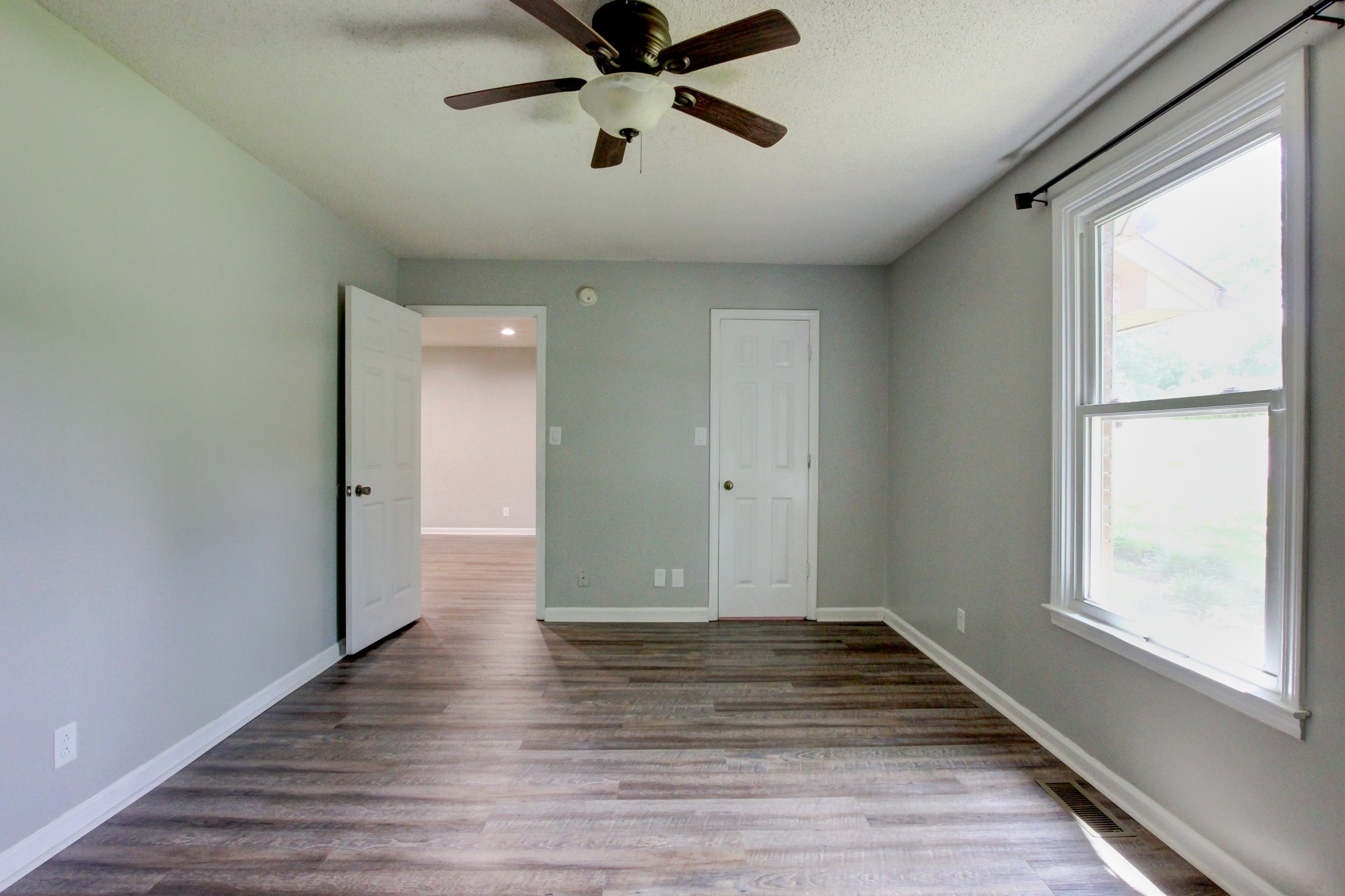 617 Ranch Hill Dr Property Photo 26