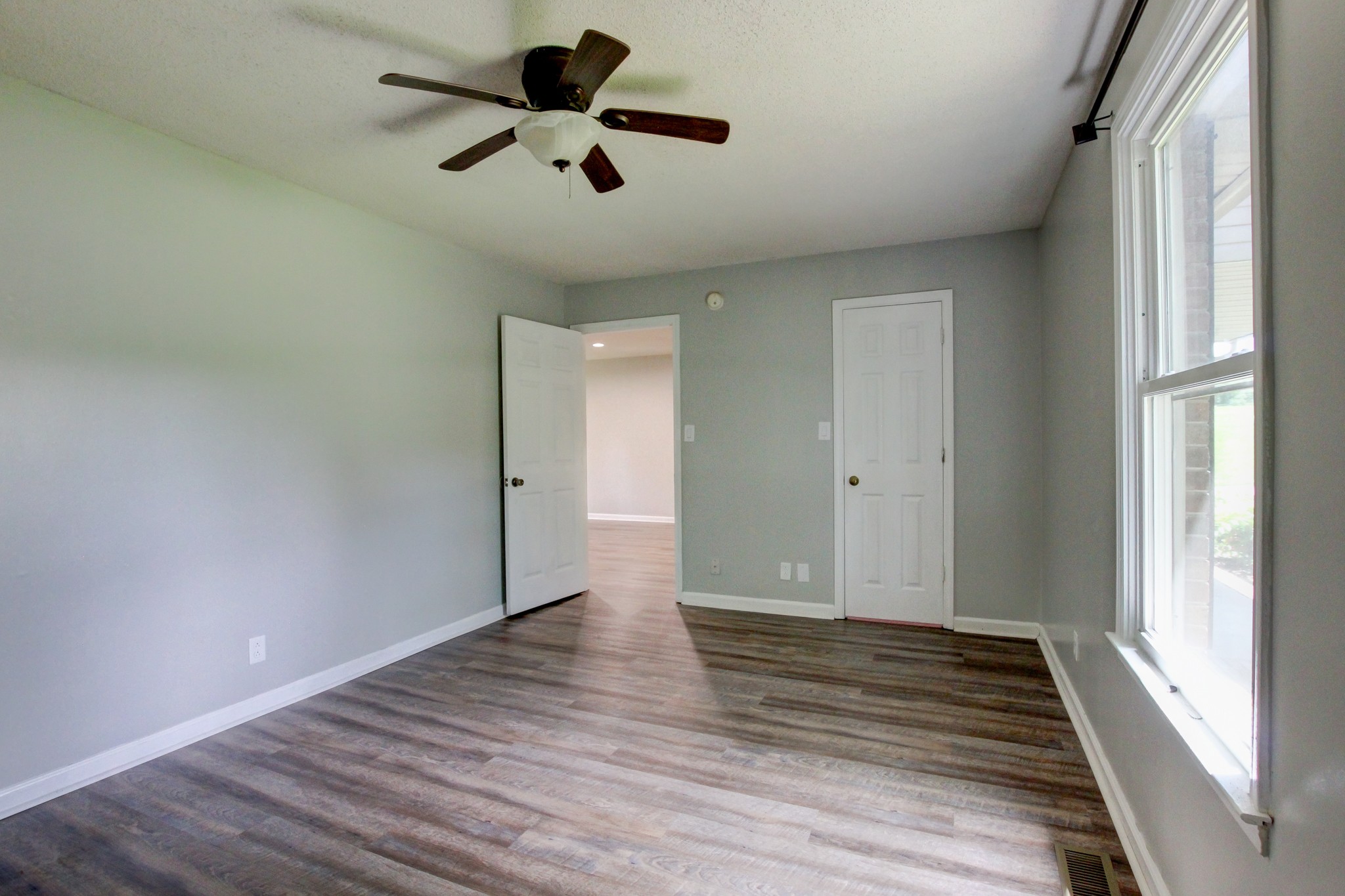 617 Ranch Hill Dr Property Photo 27