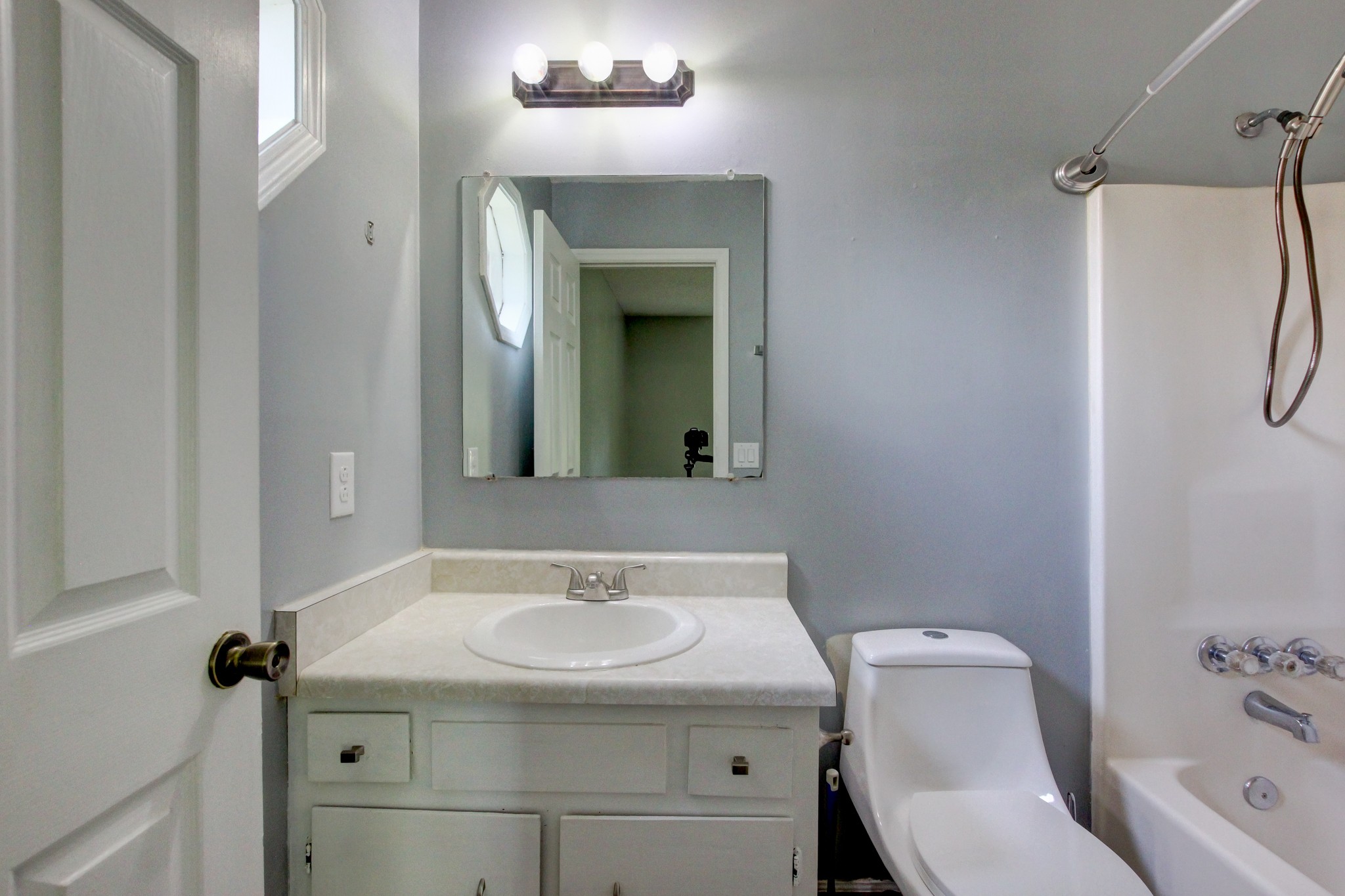 617 Ranch Hill Dr Property Photo 30