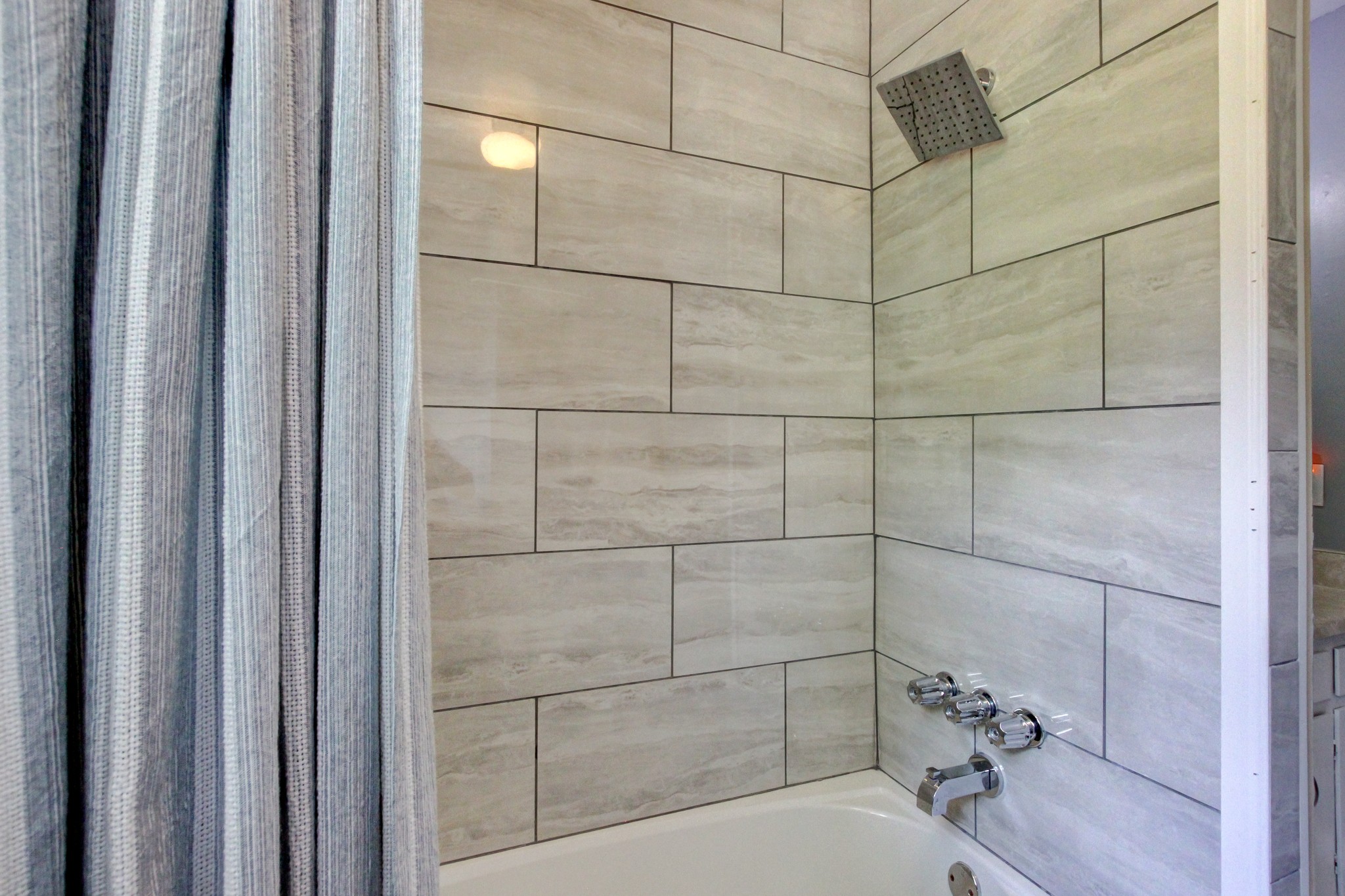 617 Ranch Hill Dr Property Photo 43