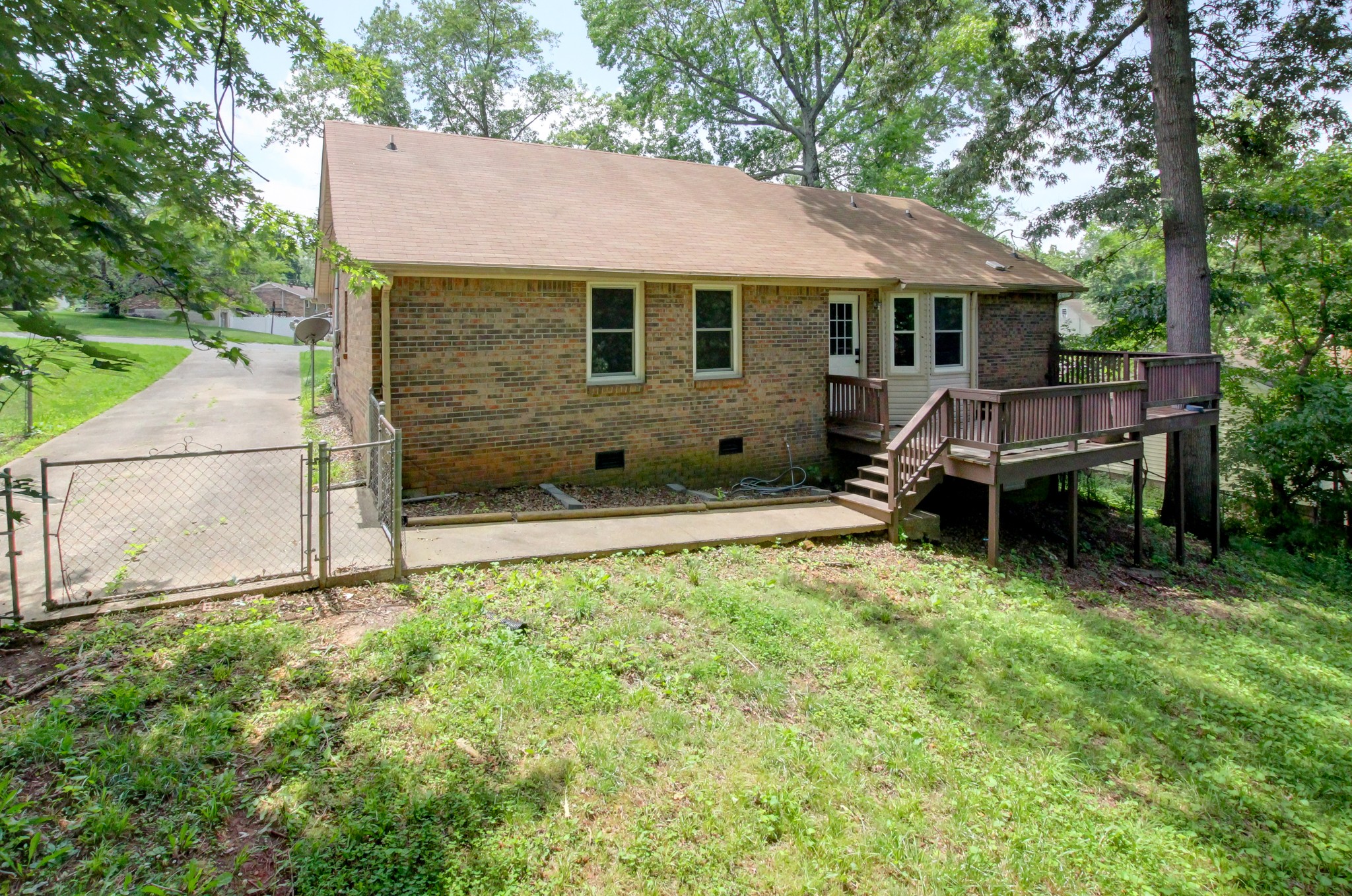617 Ranch Hill Dr Property Photo 56