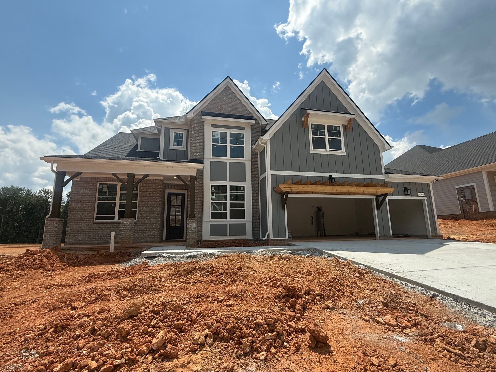 7266 Fairlawn Drive Property Photo 1
