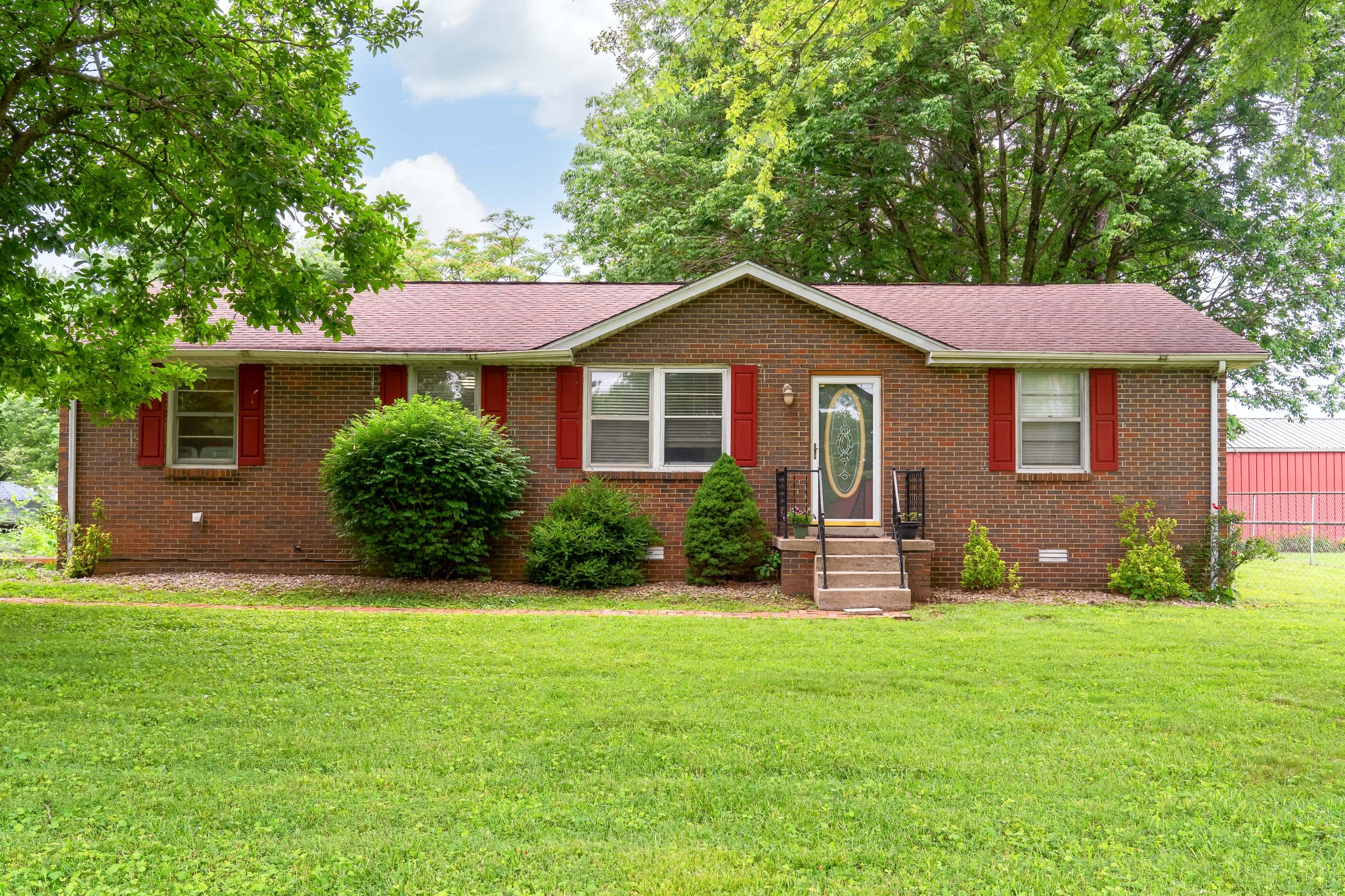 112 Jaska Ann Cir Property Photo 1