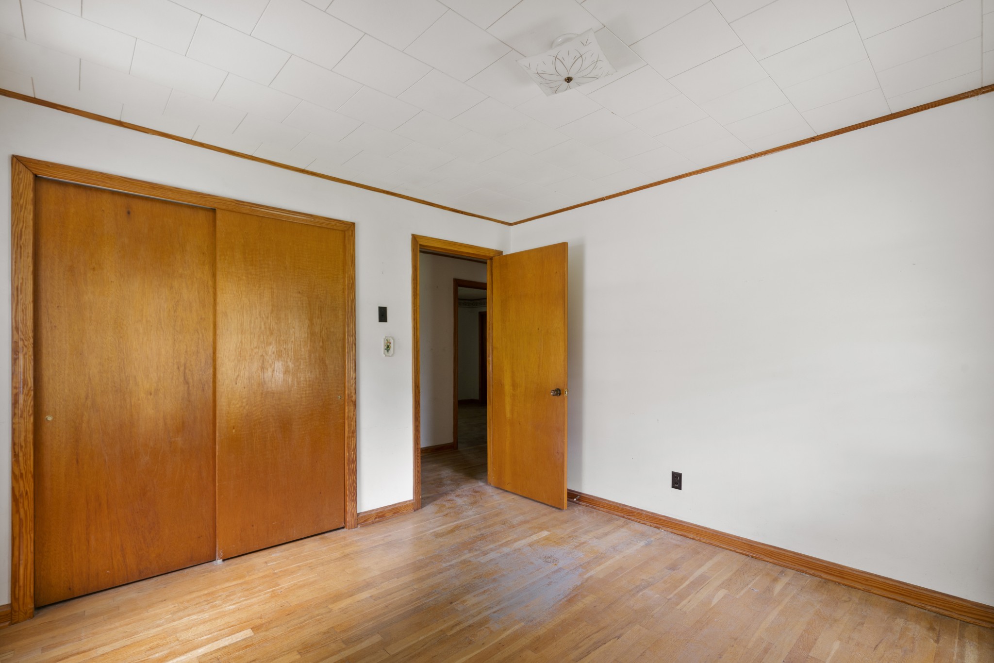 604 2nd Ave Property Photo 17