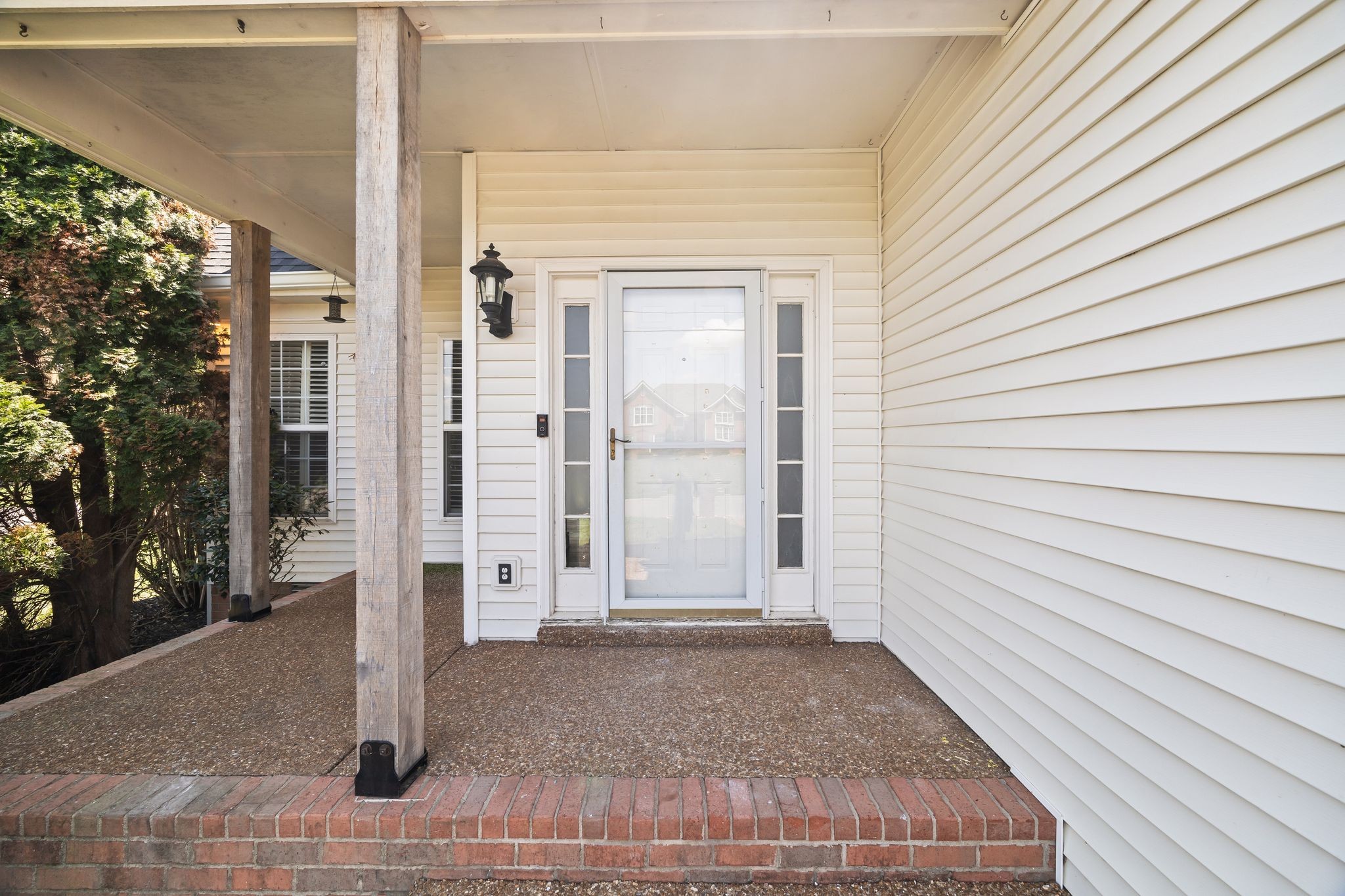 2821 Lafayette Dr Property Photo 4