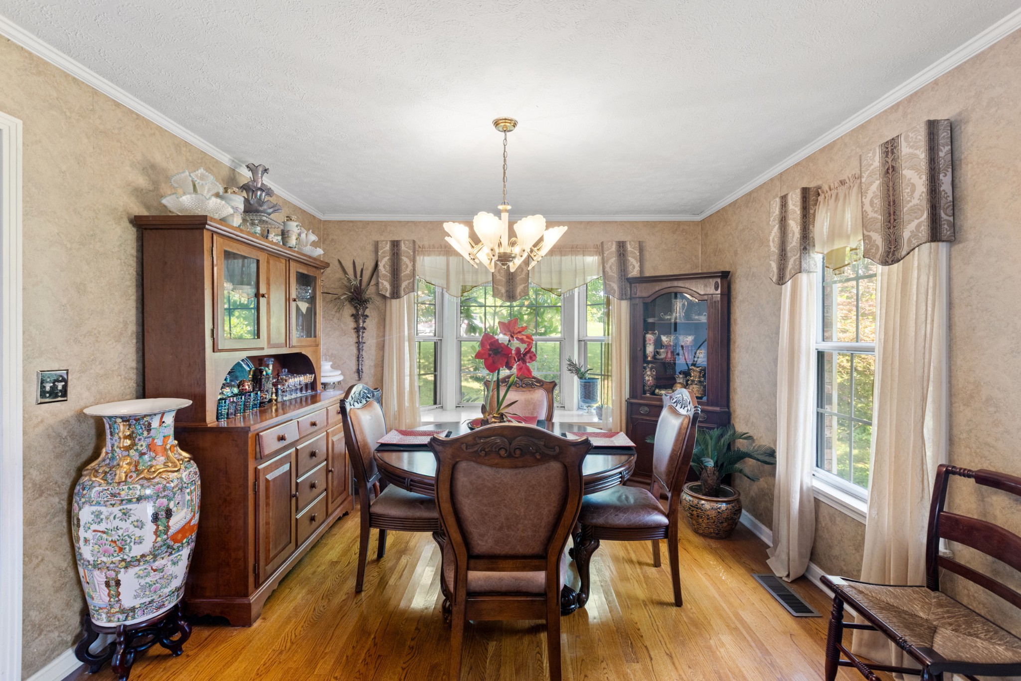 5615 Hickory Ridge Rd Property Photo 13