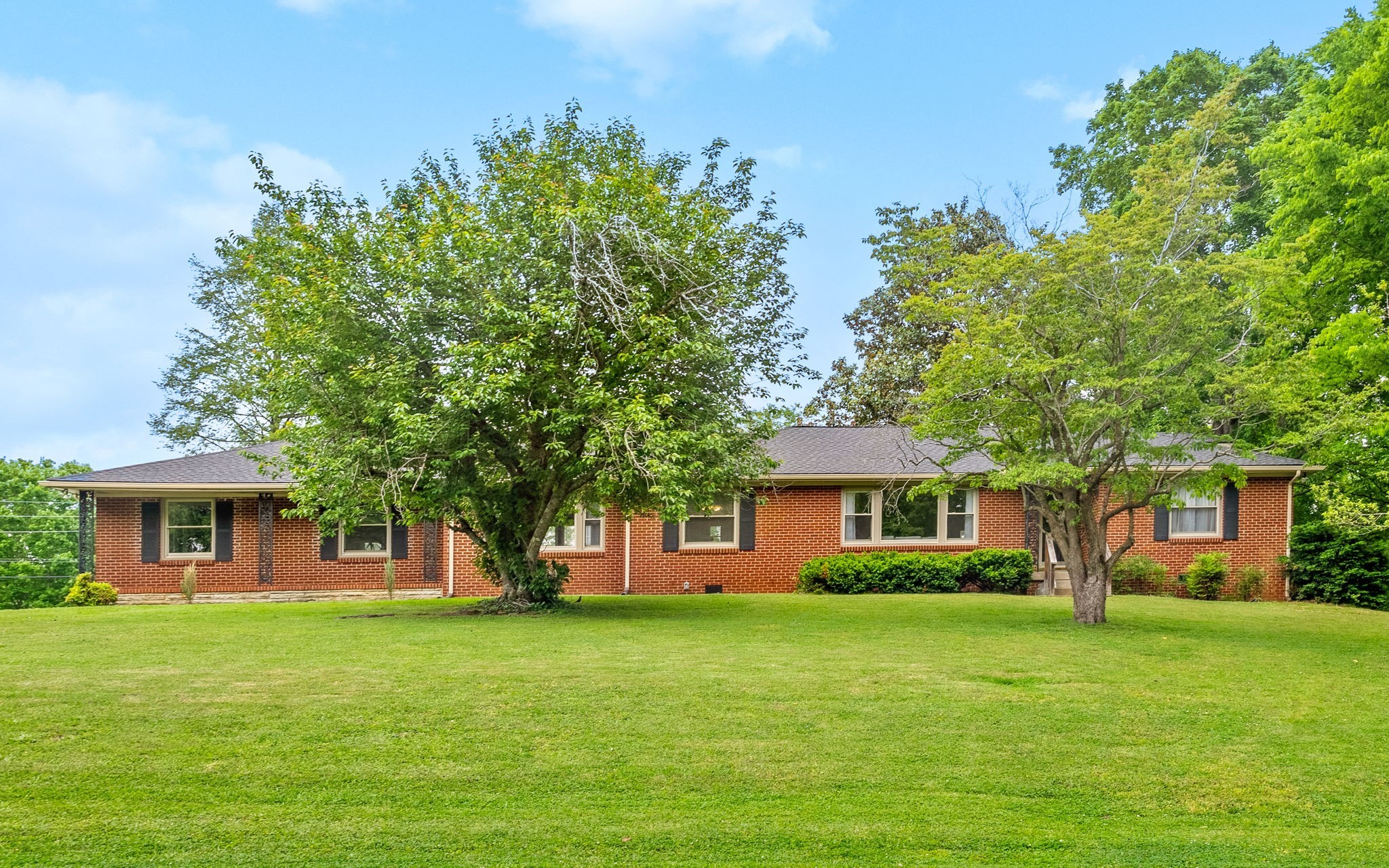 3 Hillwood Court Property Photo 1