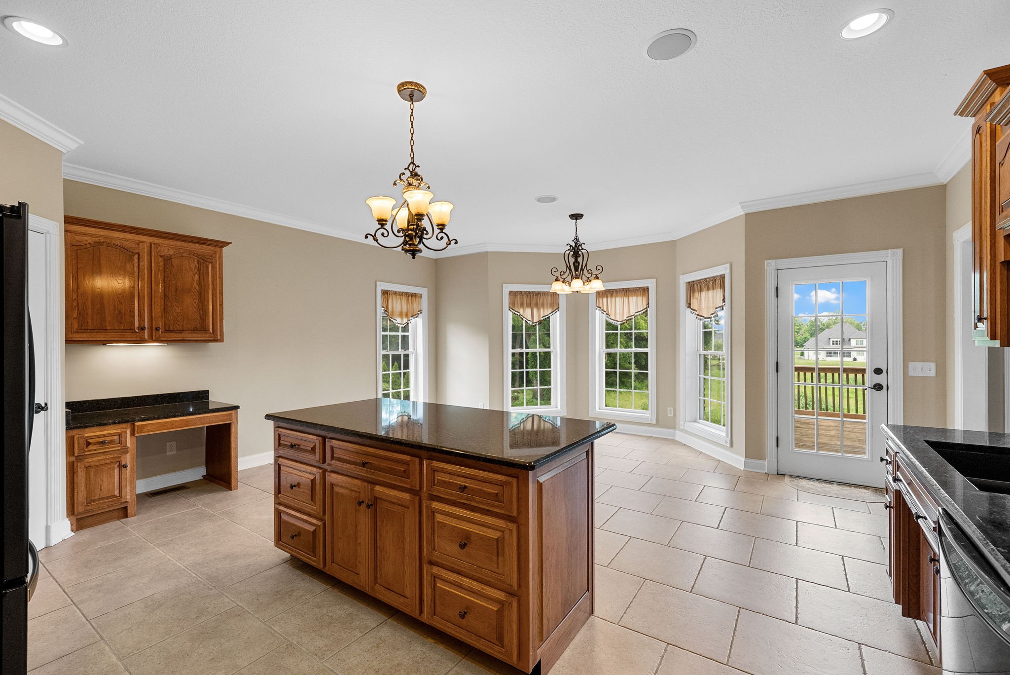 306 Gray Hawk Trl Property Photo 17