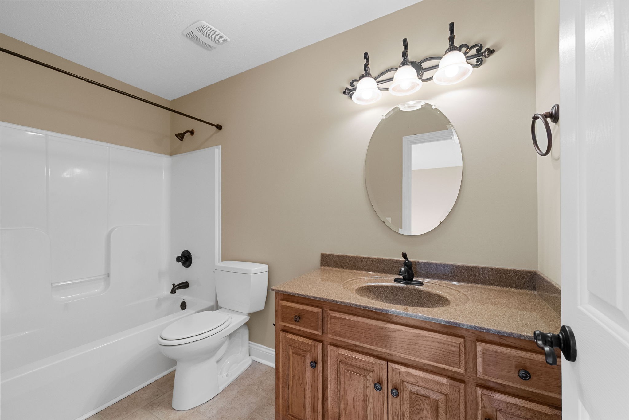 306 Gray Hawk Trl Property Photo 34
