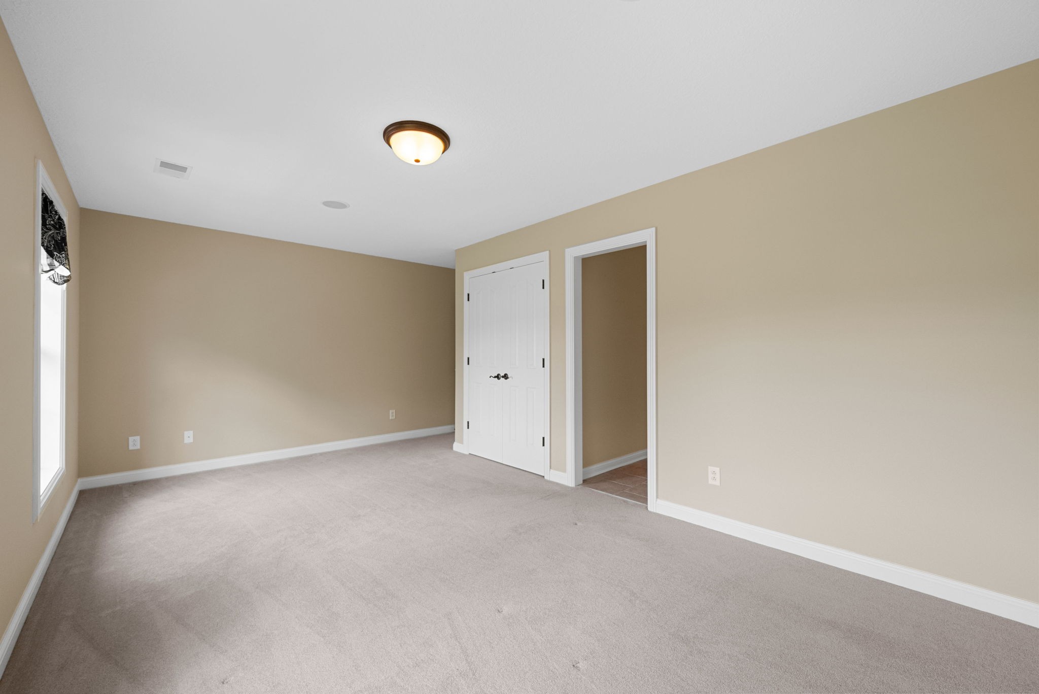 306 Gray Hawk Trl Property Photo 36
