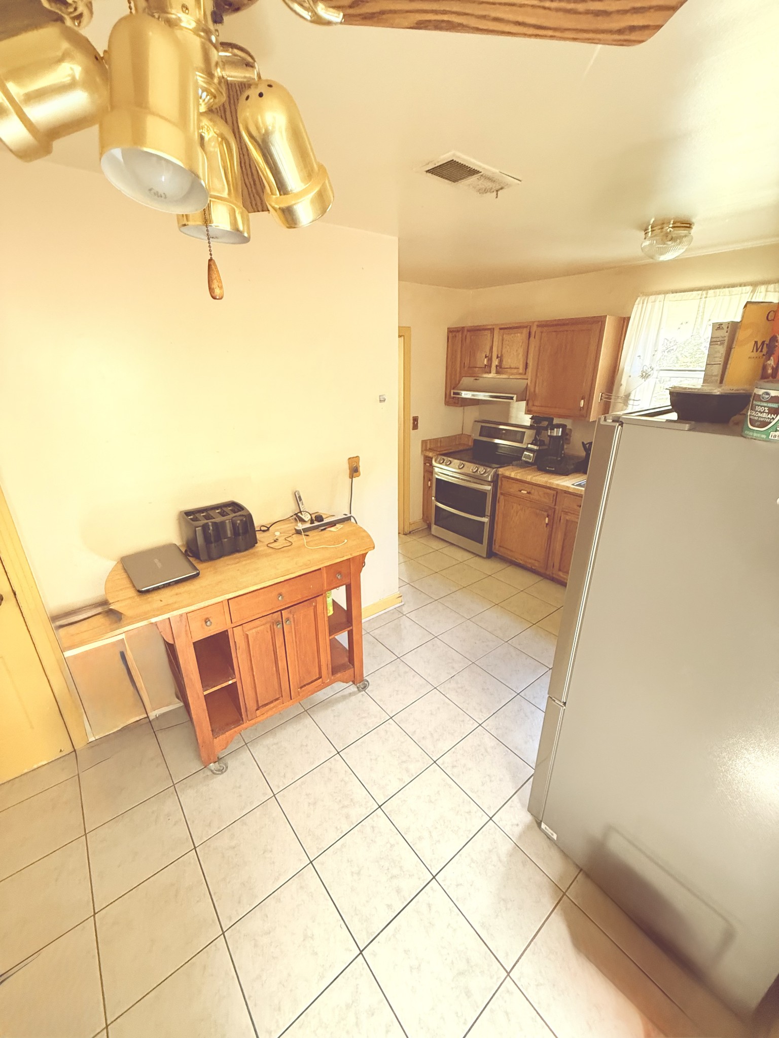 512 Vinson Dr Property Photo 7