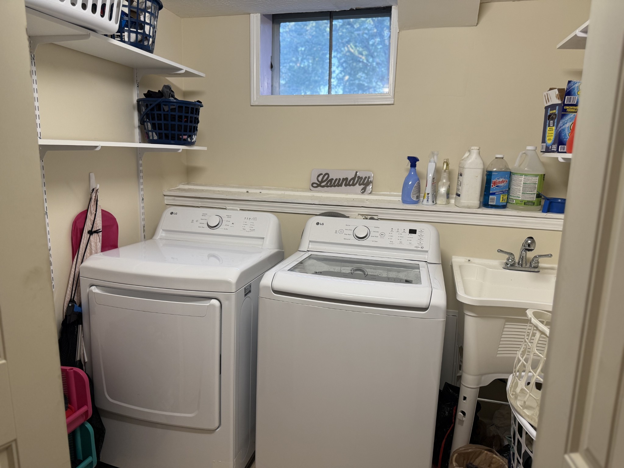 512 Vinson Dr Property Photo 29