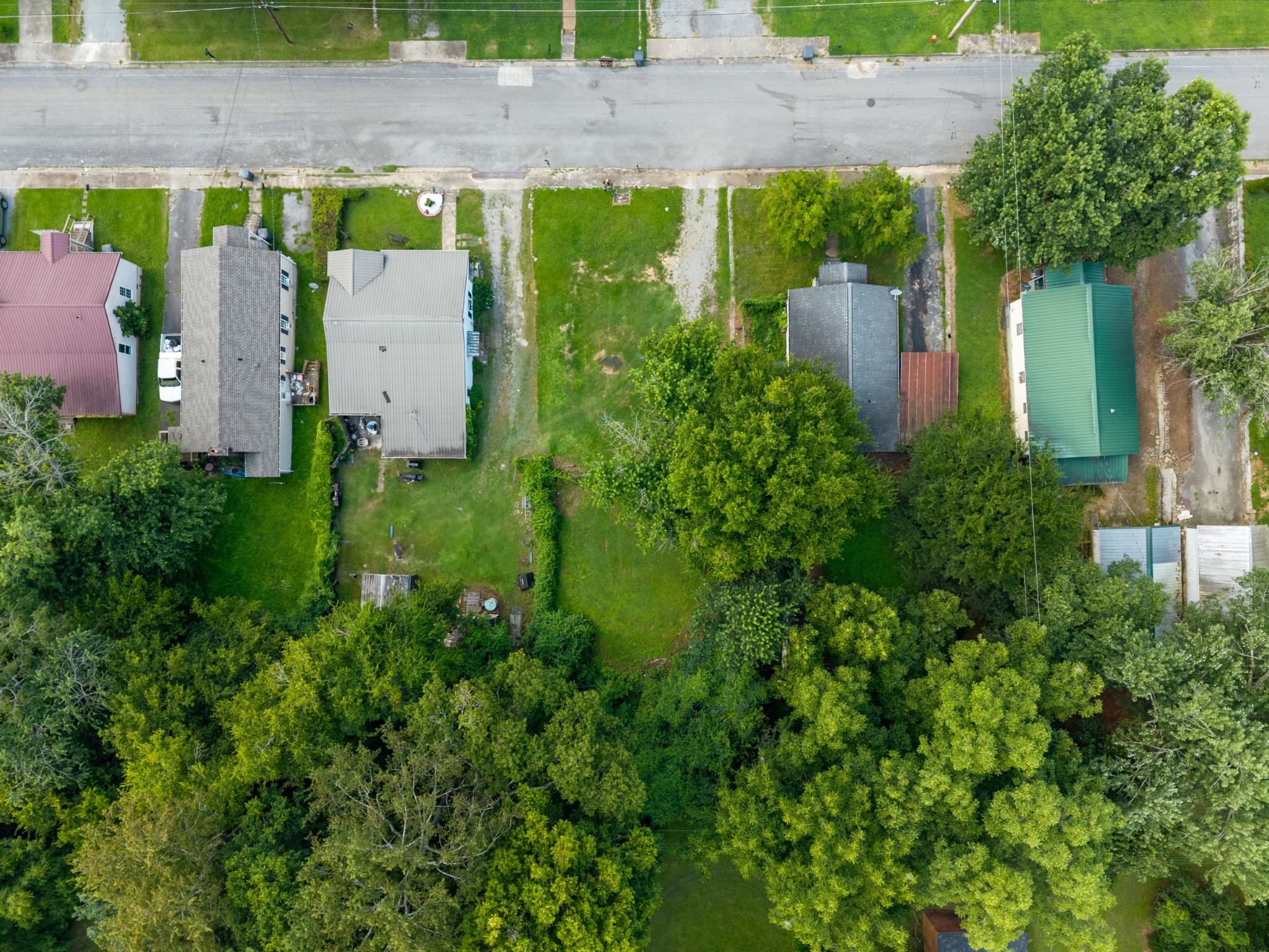 1002 College St, W Property Photo 10