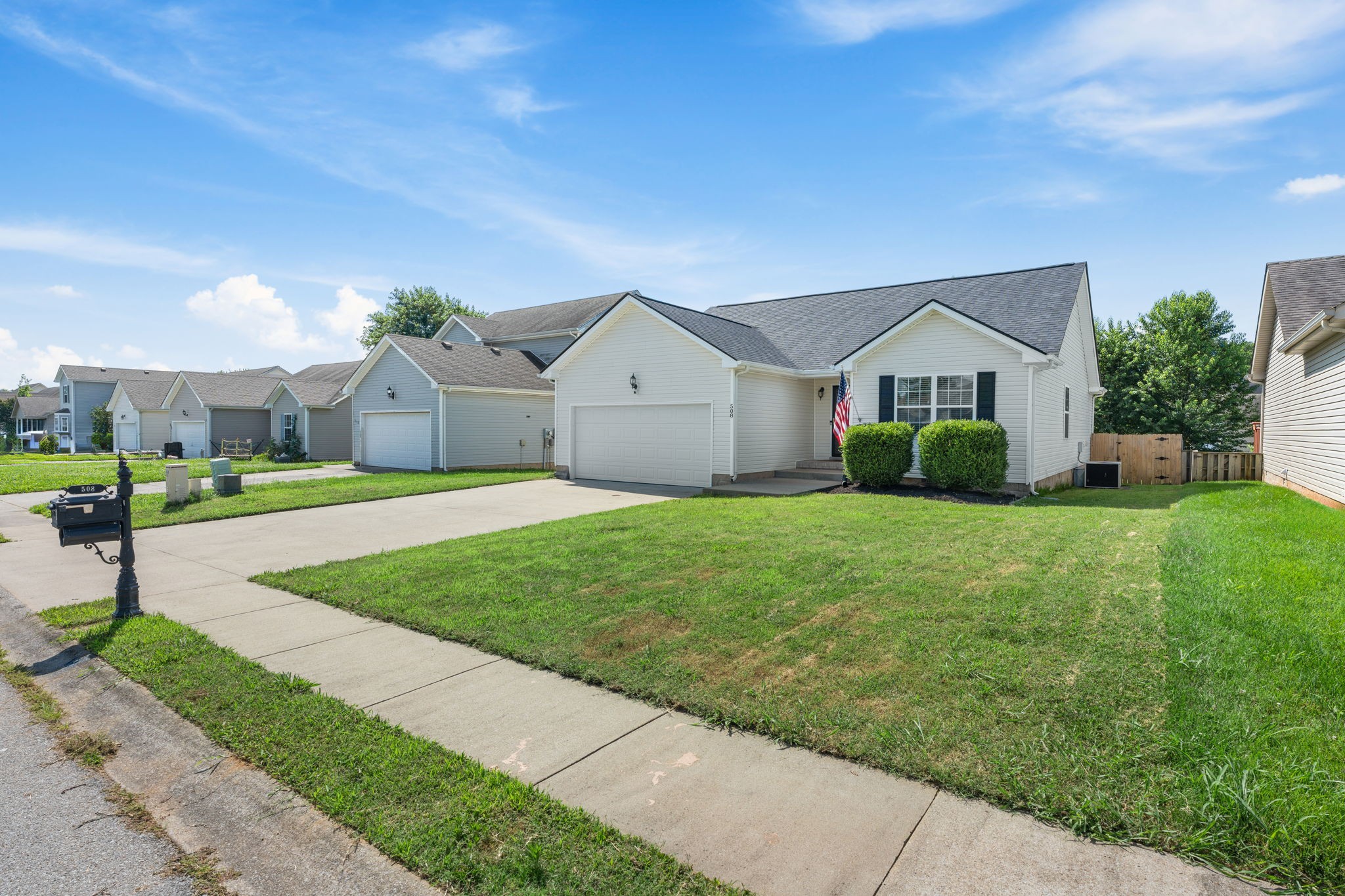 508 Oakmont Dr Property Photo 1