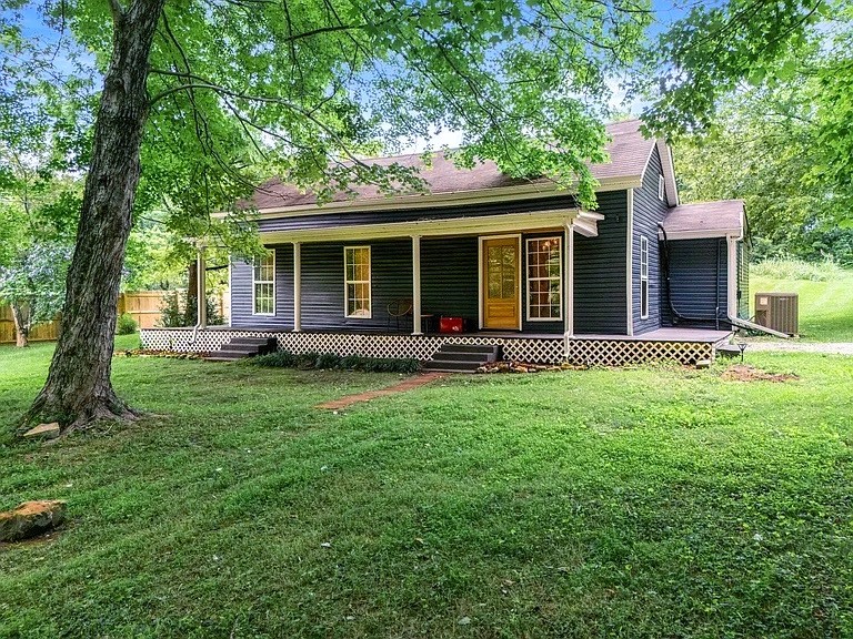 732 Fairfield Rd Property Photo 1