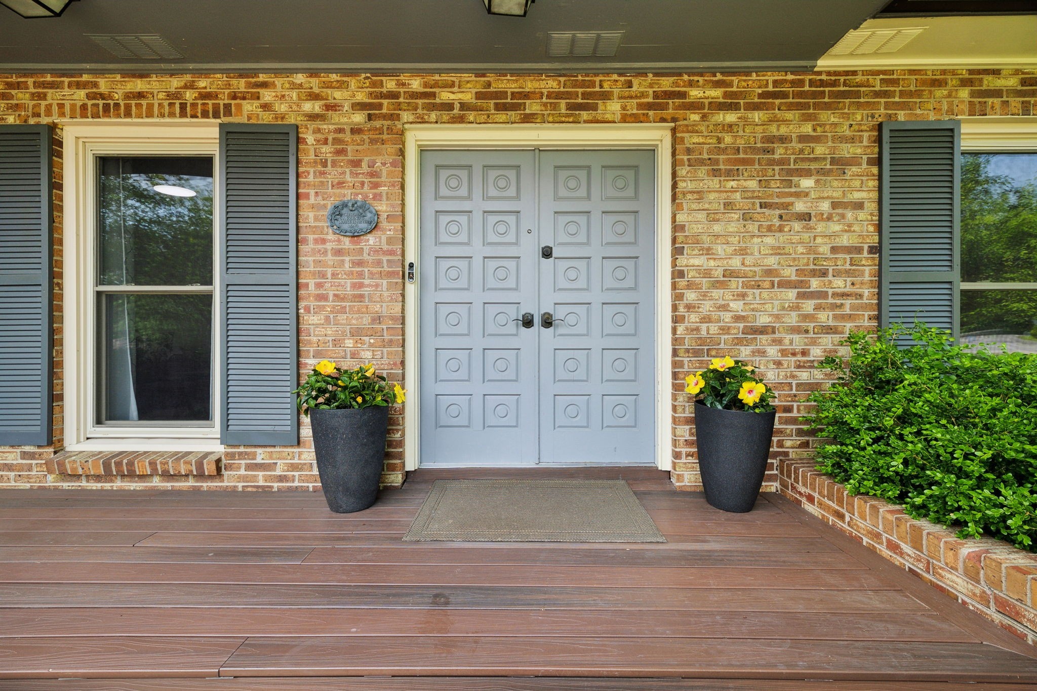 1062 Shadow Ln Property Photo 14