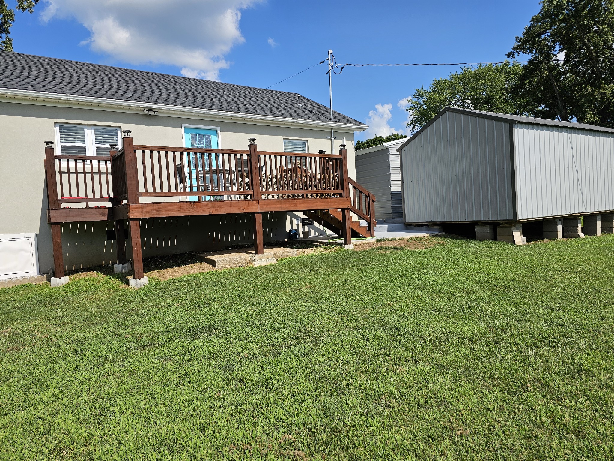815 1st Ave Property Photo 5