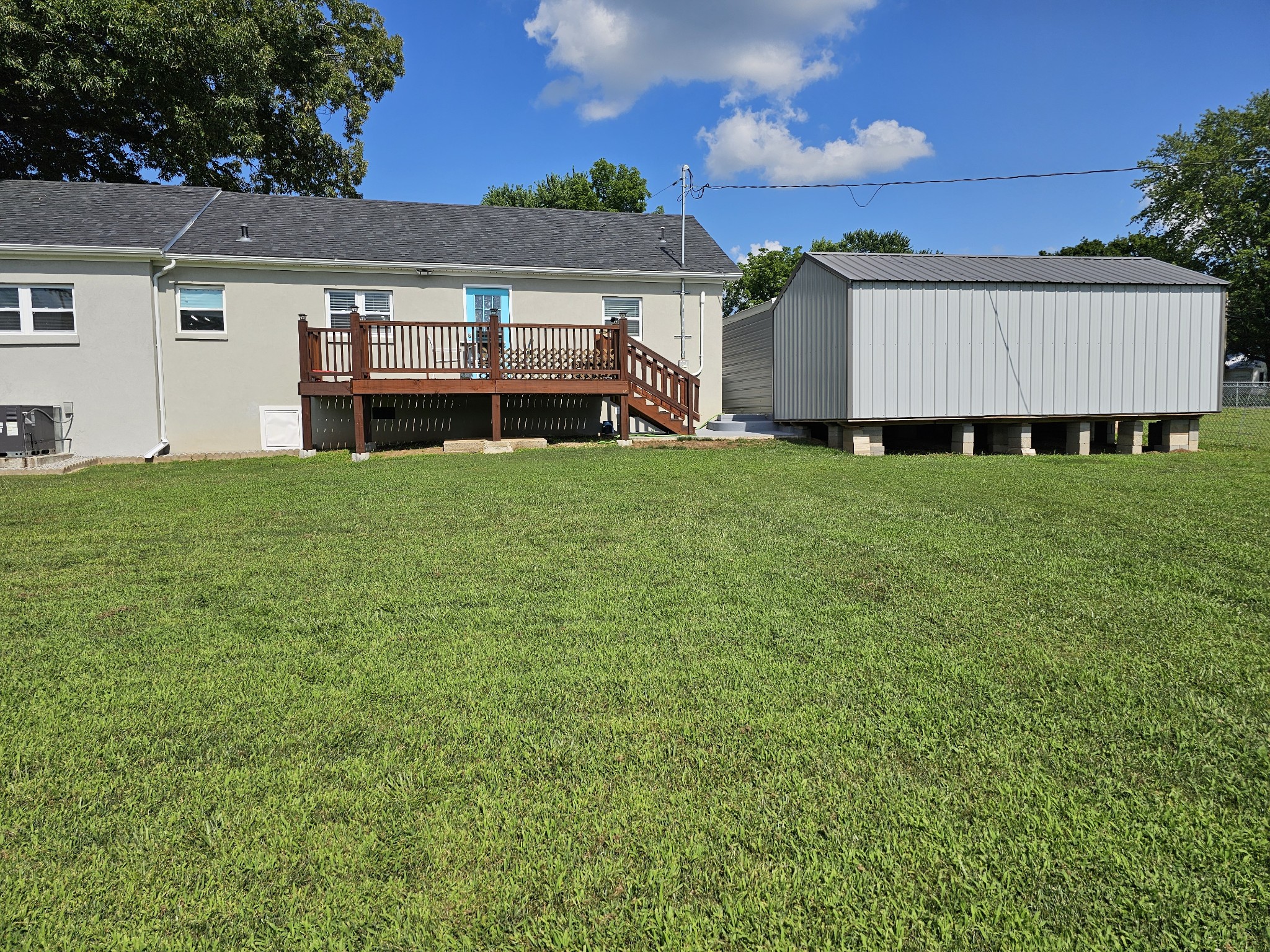 815 1st Ave Property Photo 6