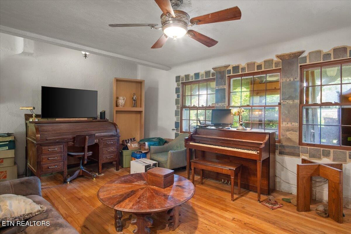 103 Baltimore Drive Property Photo 8