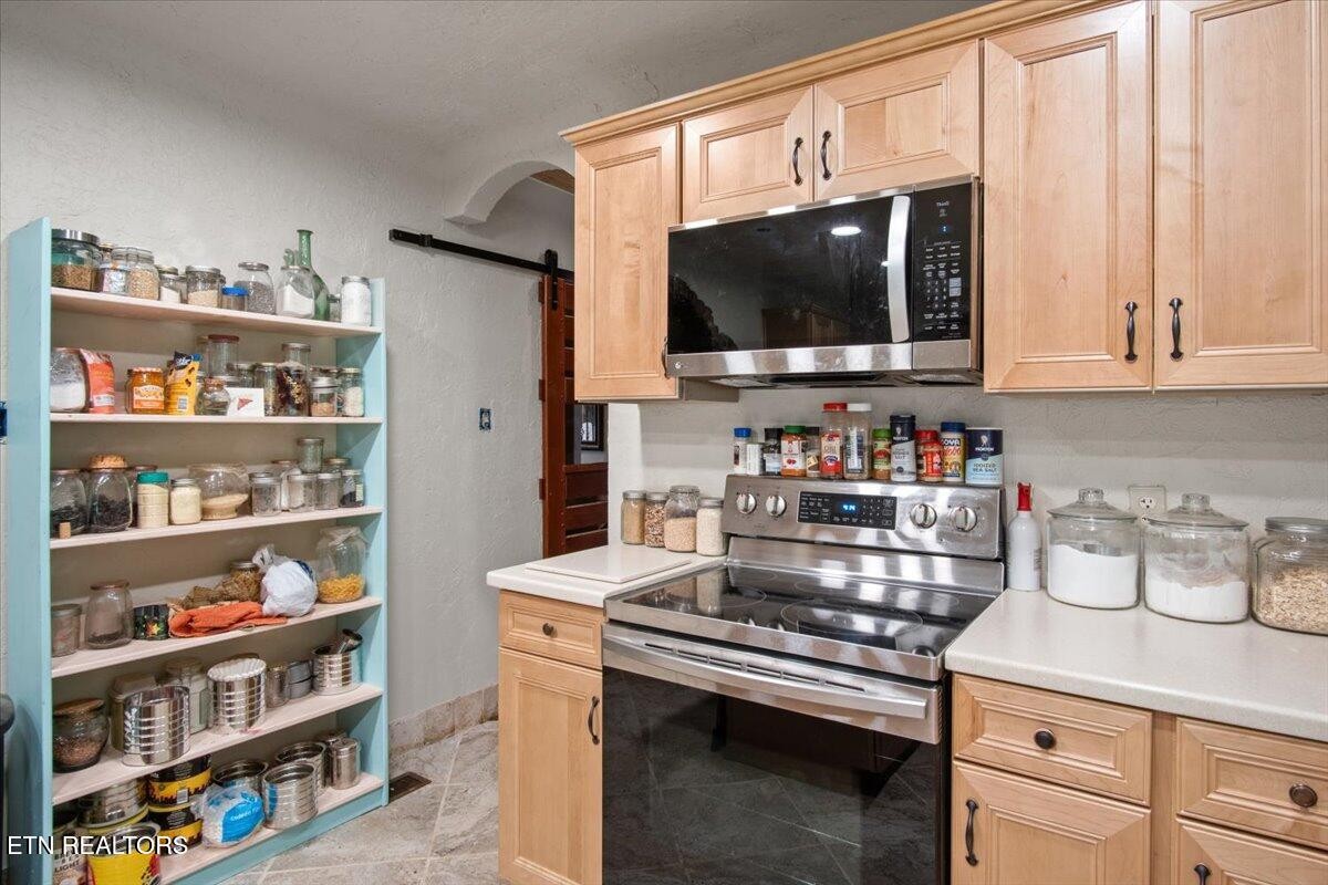 103 Baltimore Drive Property Photo 13