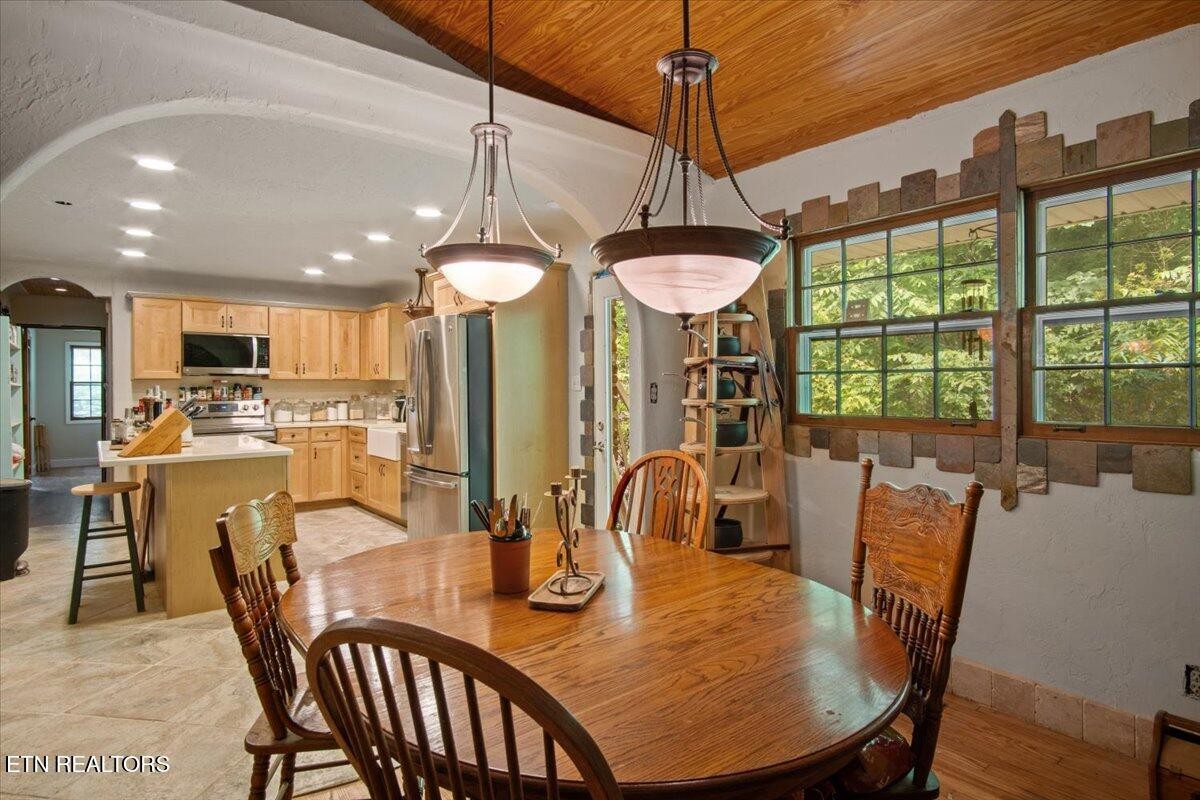 103 Baltimore Drive Property Photo 18
