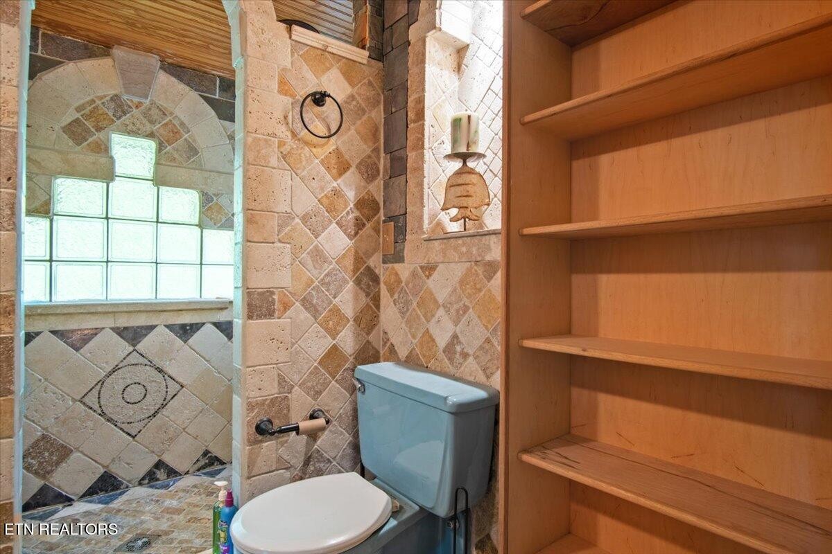 103 Baltimore Drive Property Photo 29