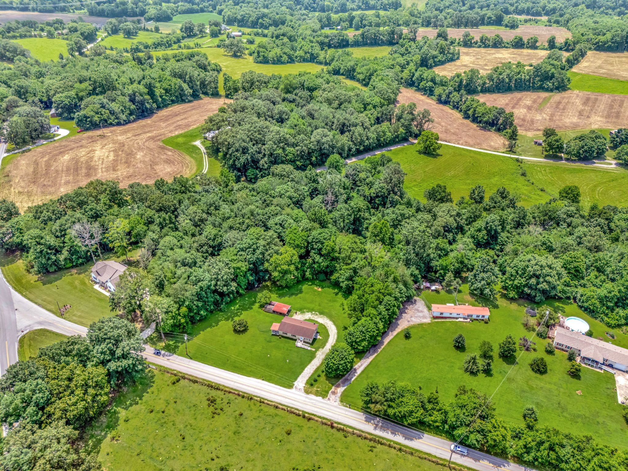 1152 Mcclure Rd Property Photo 4