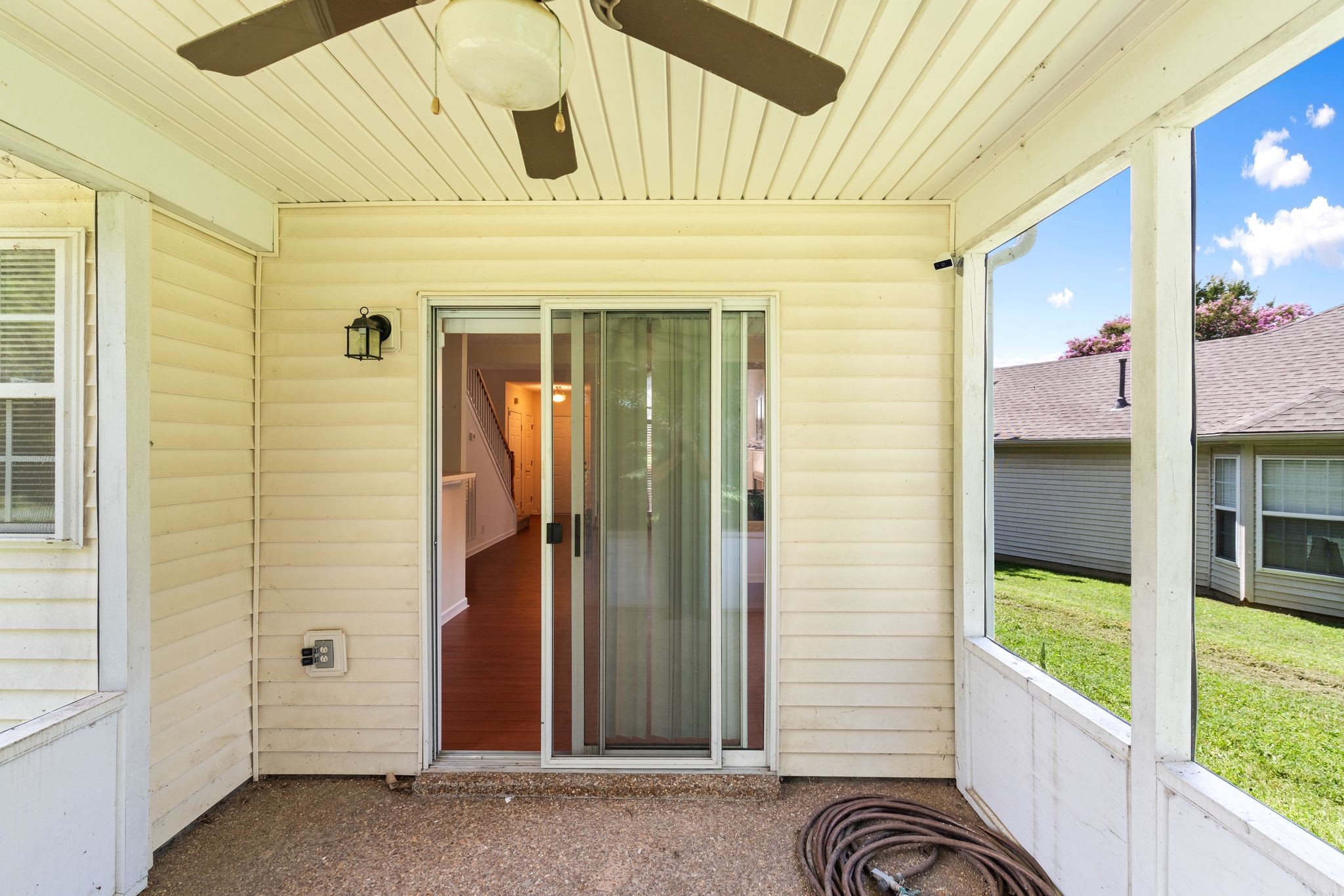 413 Ashby Pl Property Photo 25