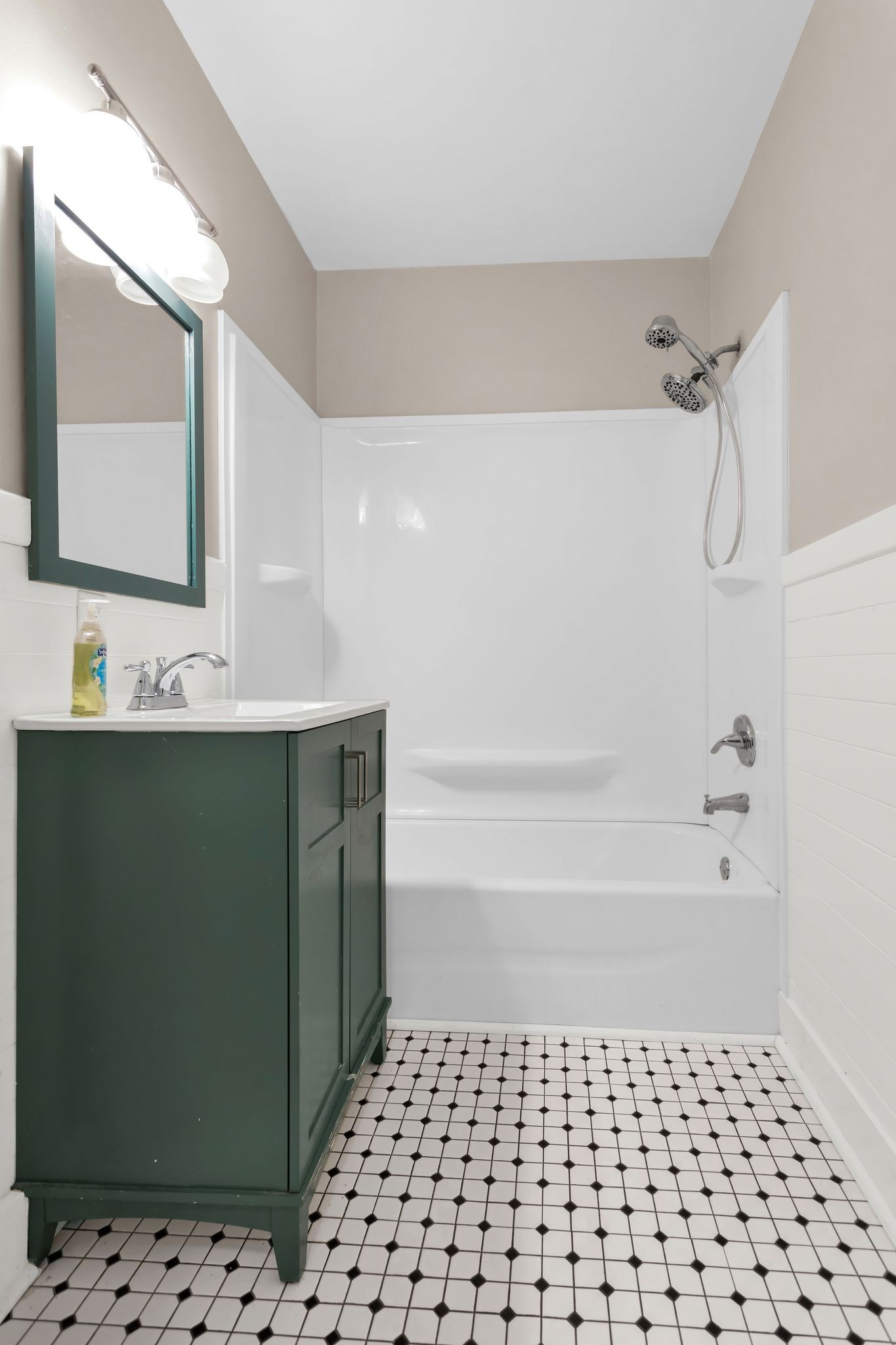 1803 Dimple Ct Property Photo 15