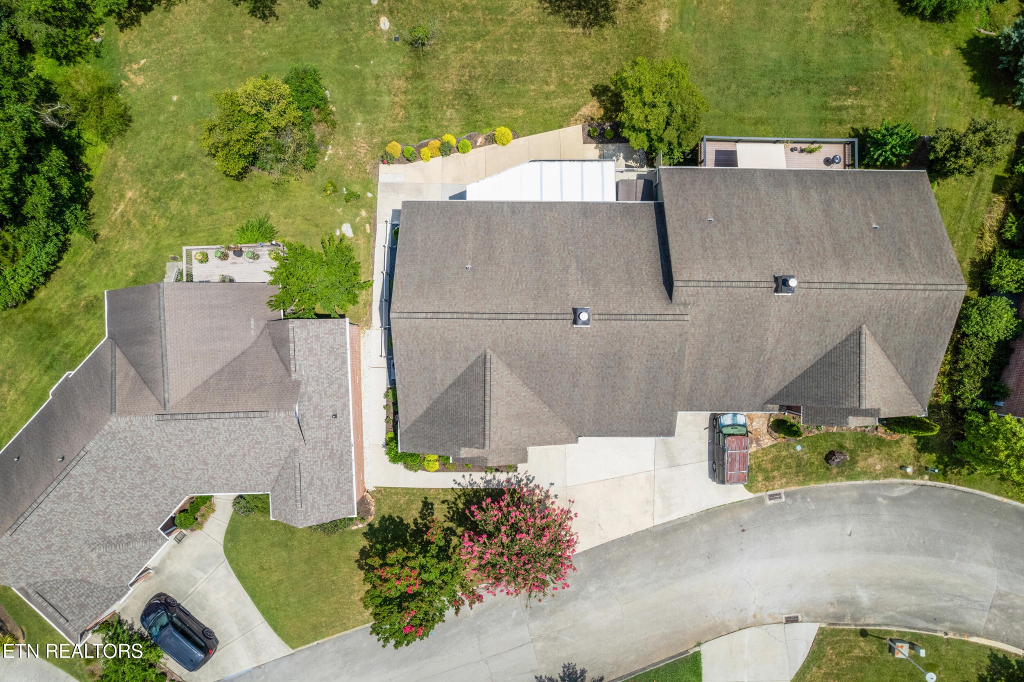 57 Riverview Drive Property Photo 4