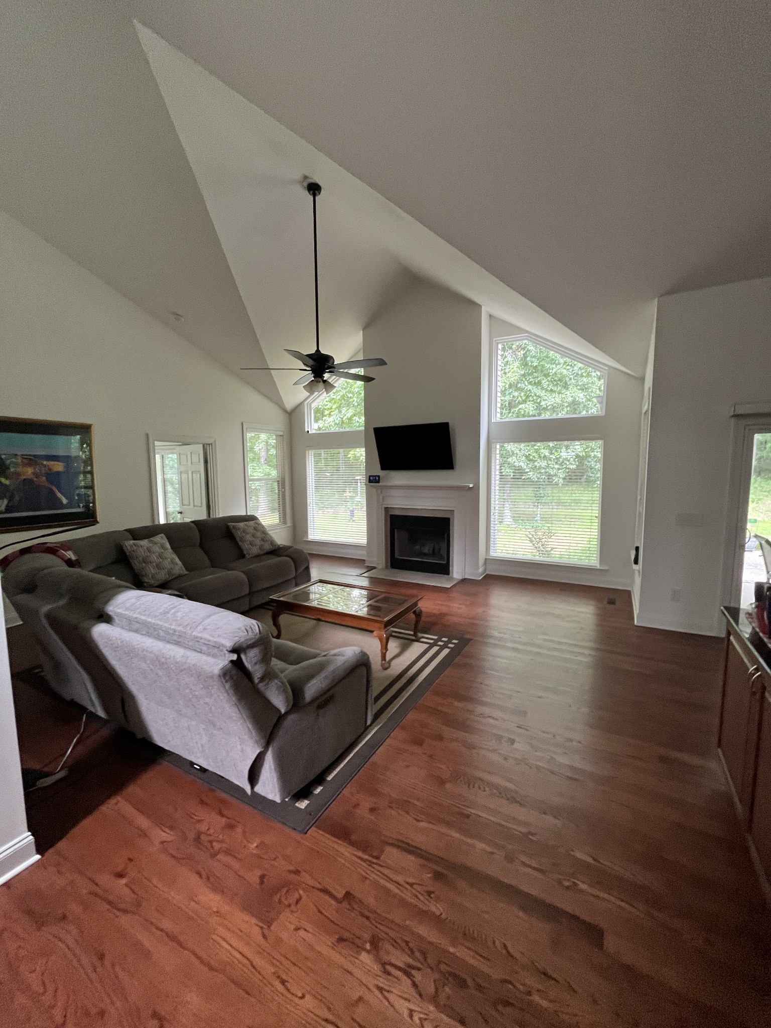 2517 Franklin Pike Property Photo 11