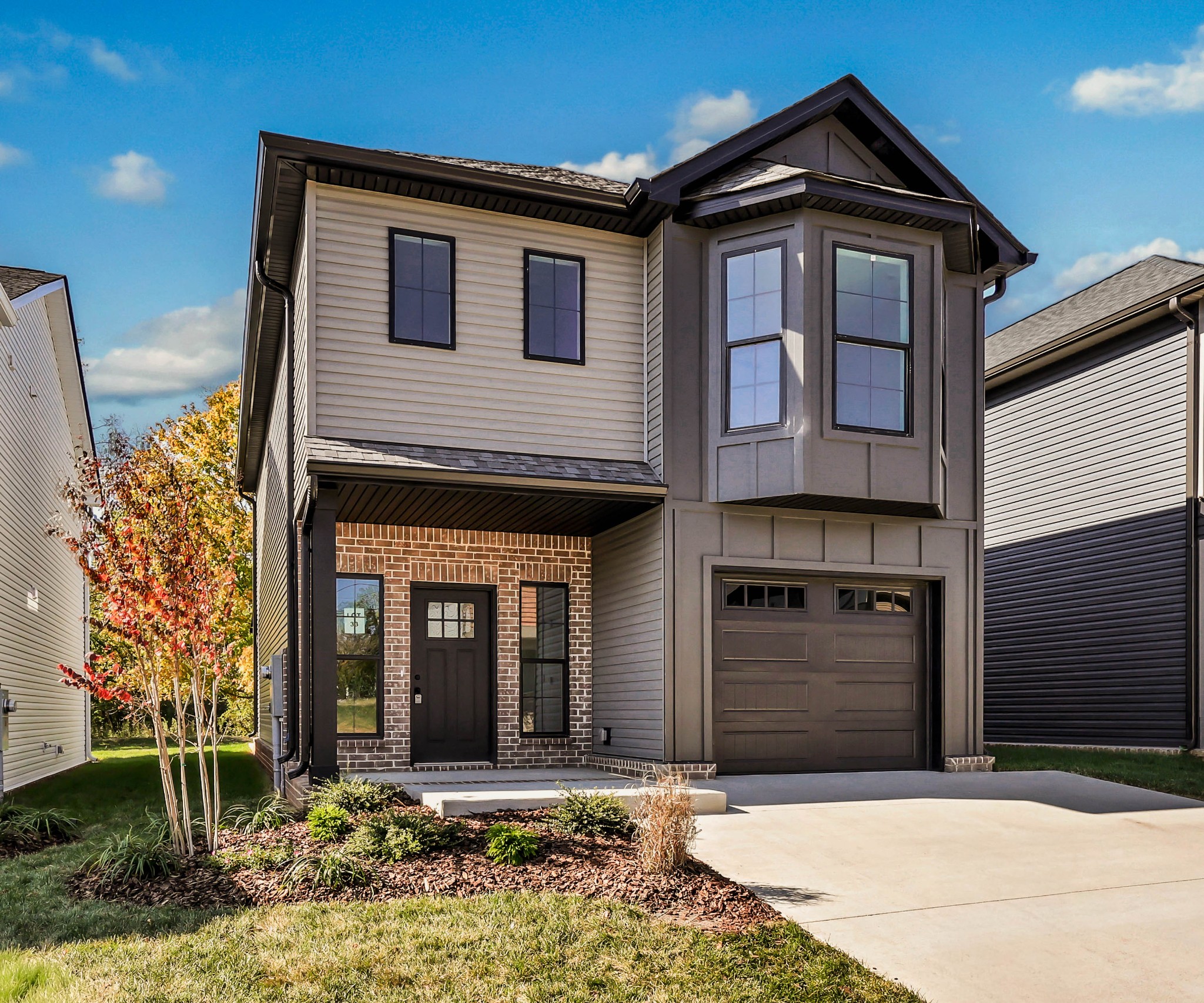 33 Charleston Cove Way Property Photo 1