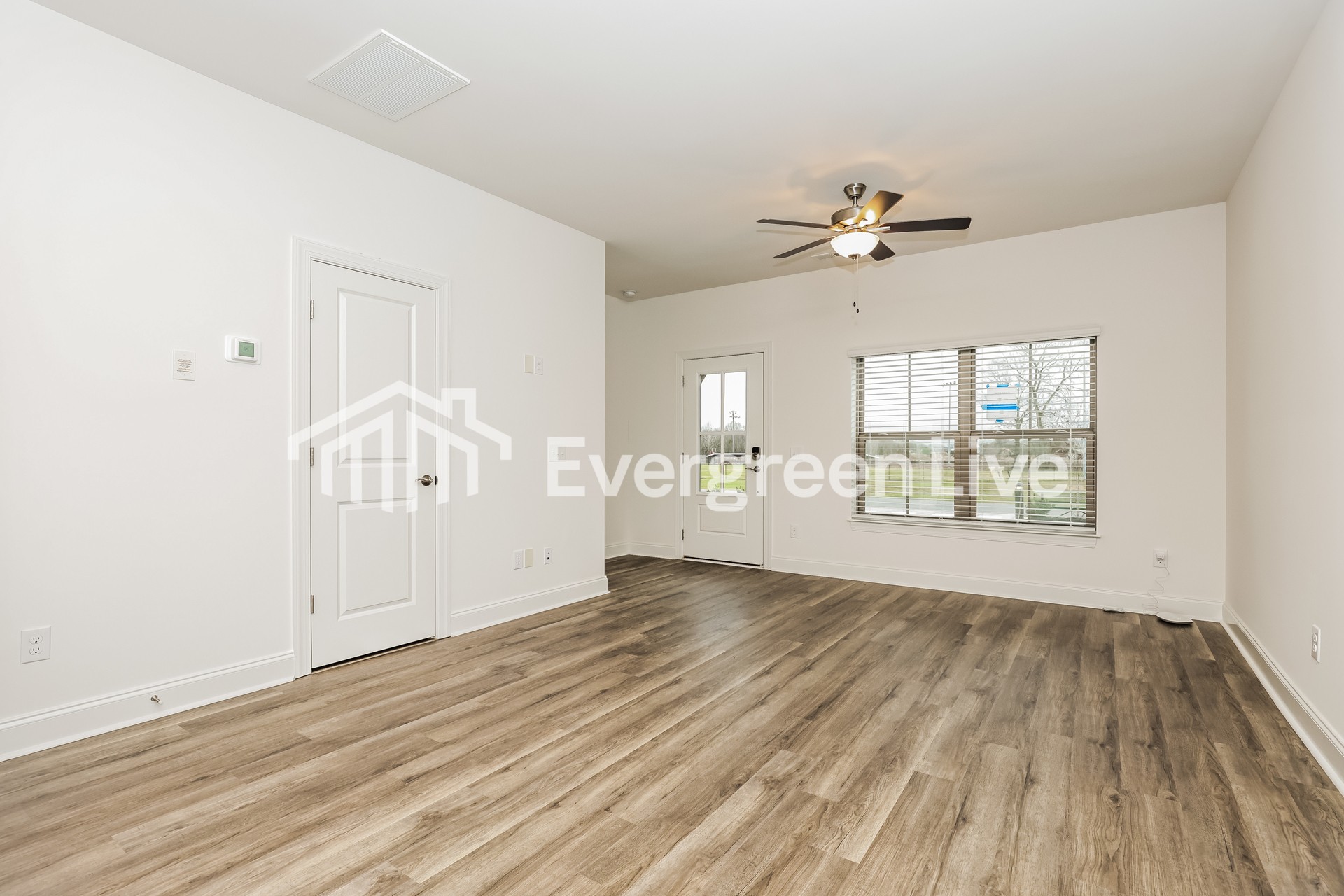 716 Elkins Dr Property Photo 23
