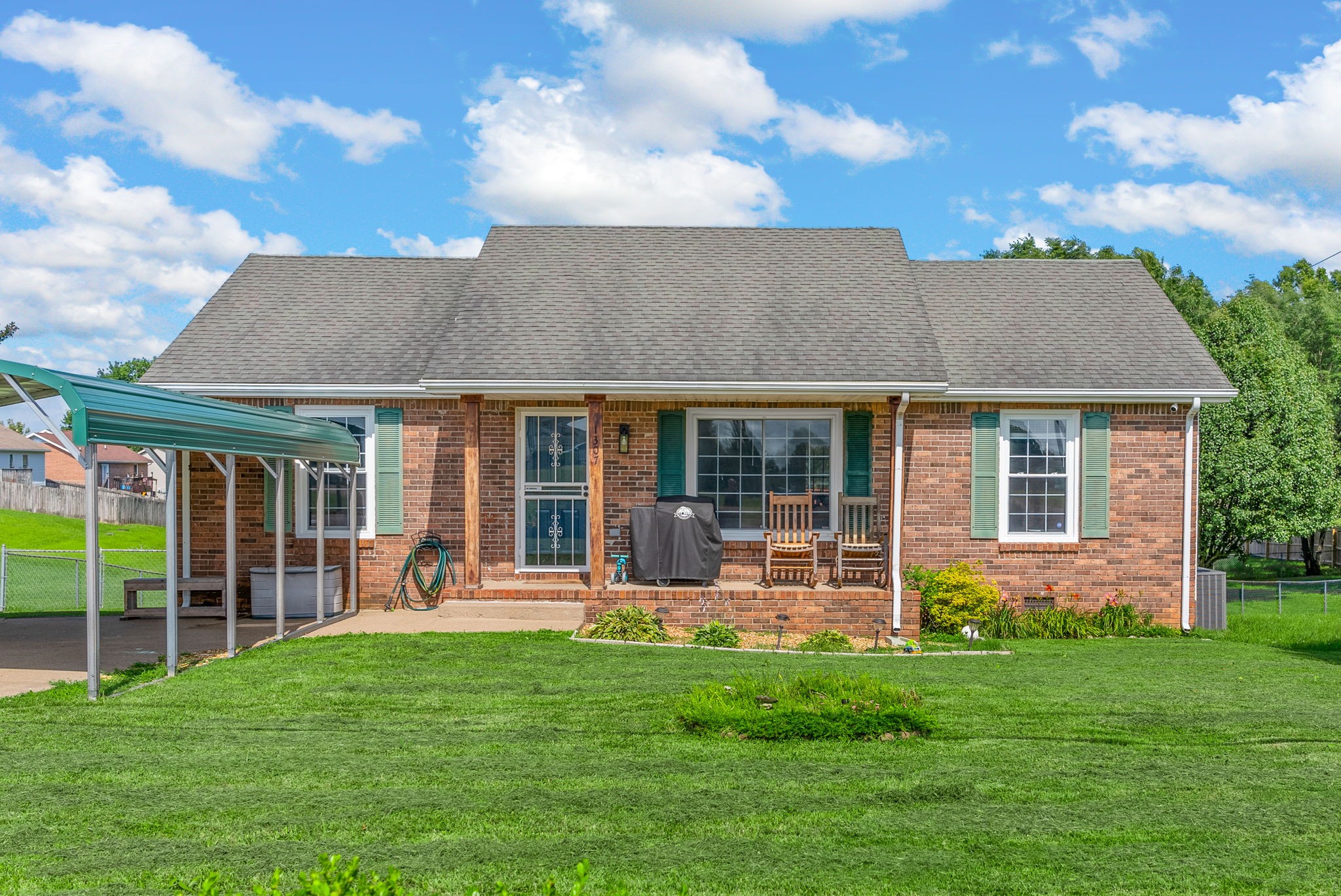 1307 Chucker Dr Property Photo 1