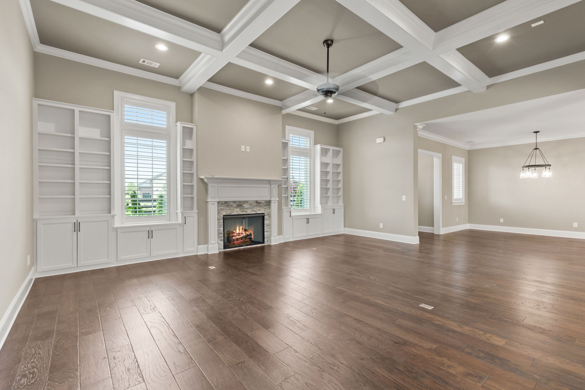 129 Sawgrass Way Property Photo 1