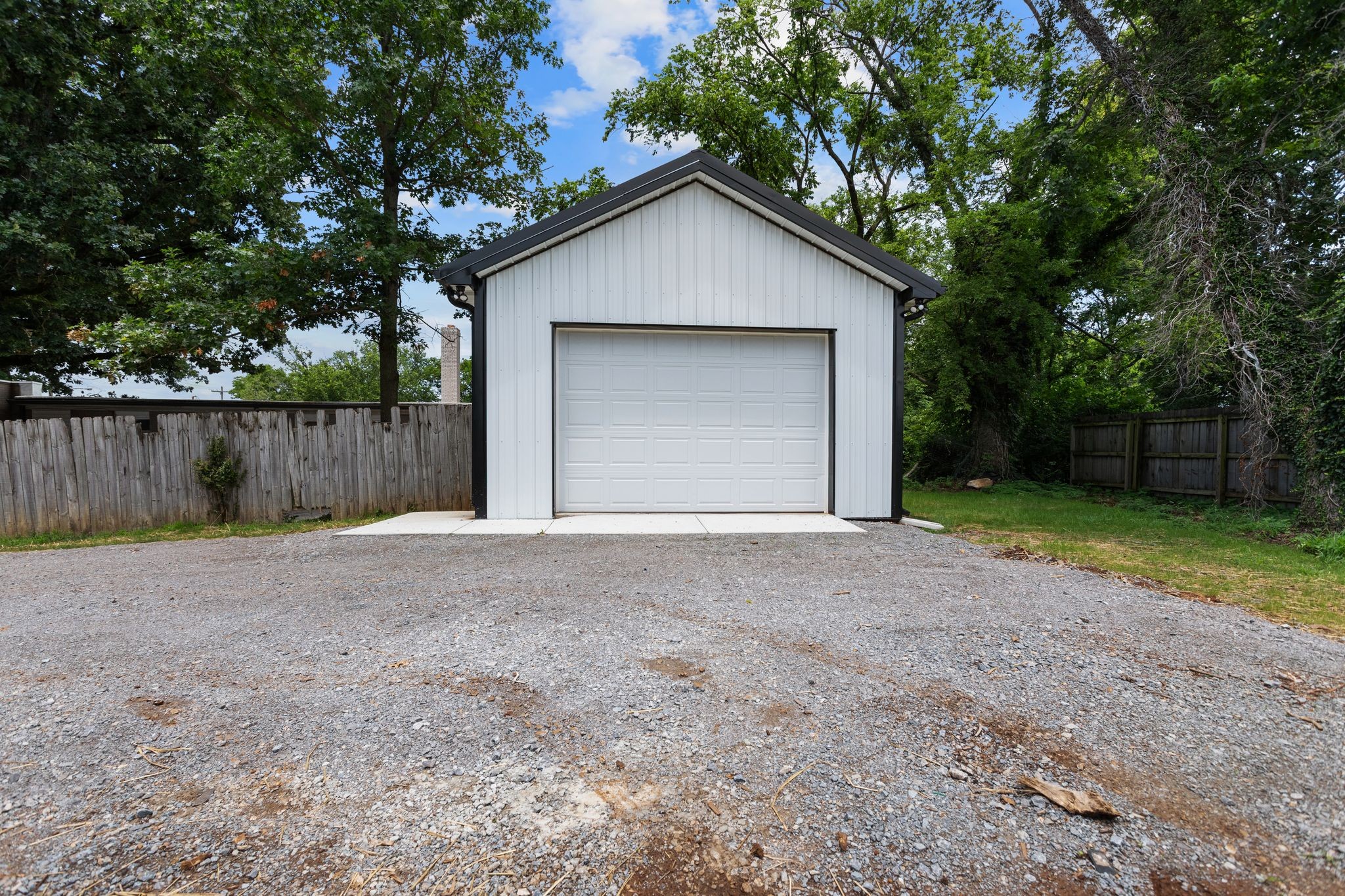 215 5th Ave, N Property Photo 29