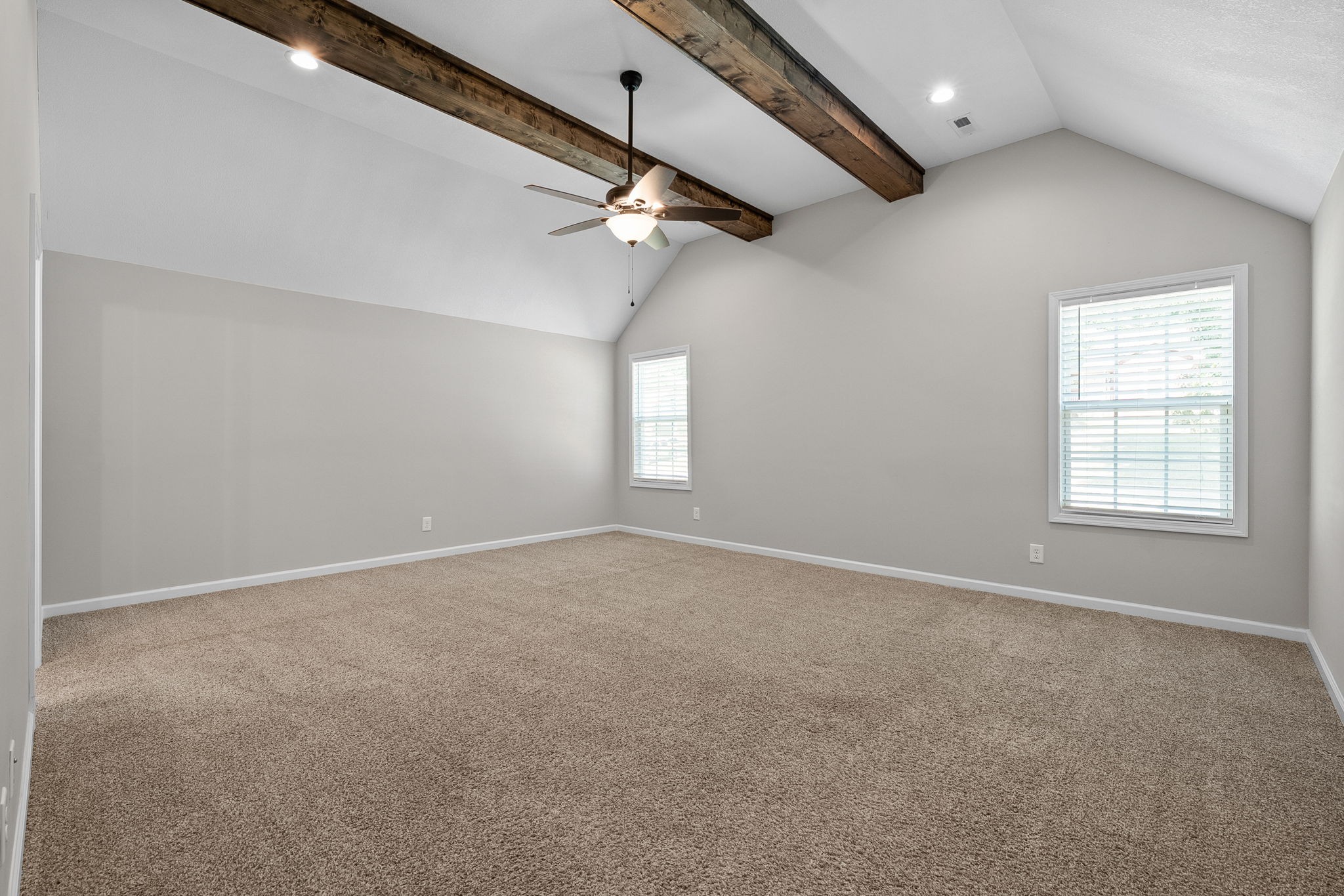 1110 Stonebrook Drive Property Photo 26