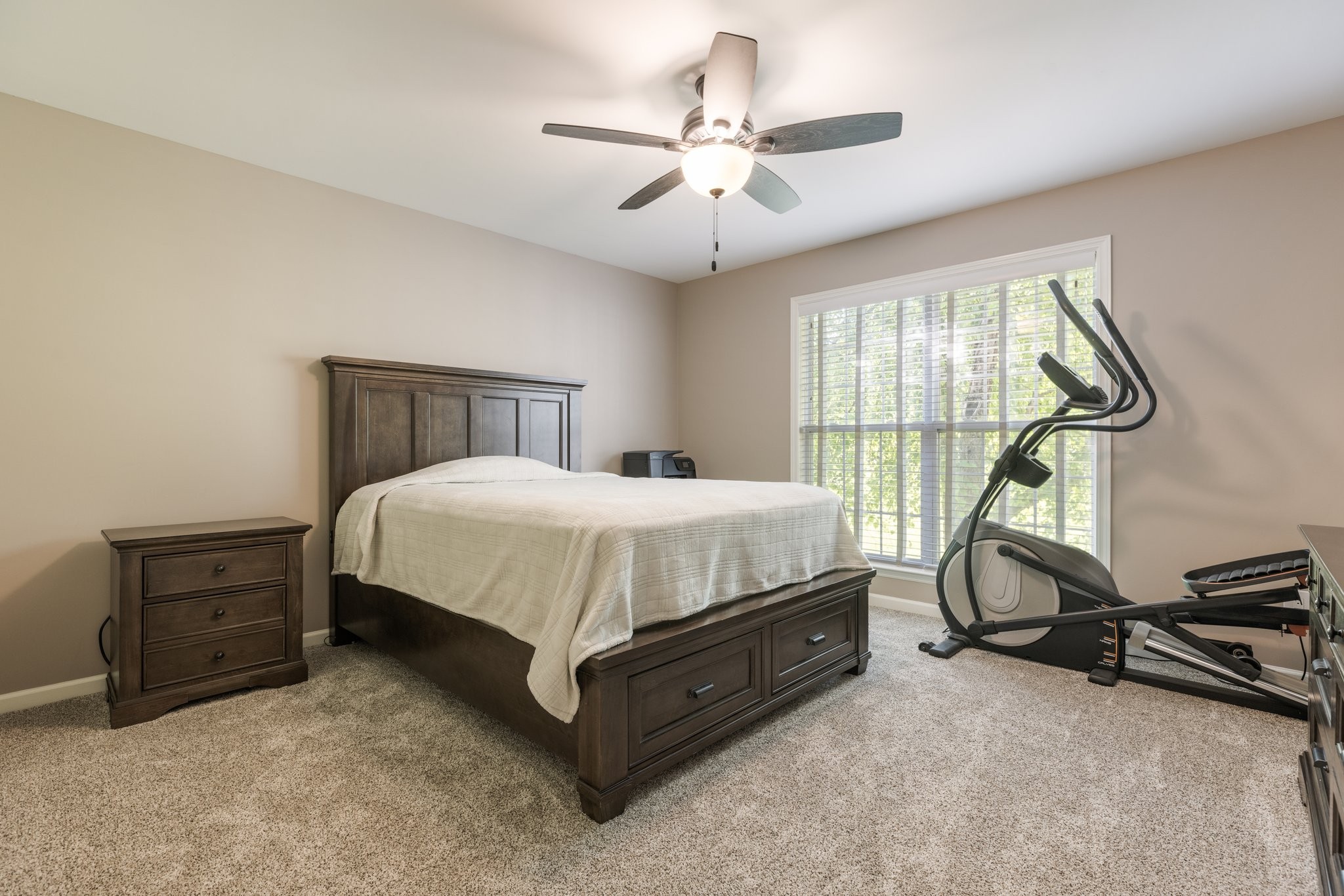 1057 The Long Run Property Photo 48