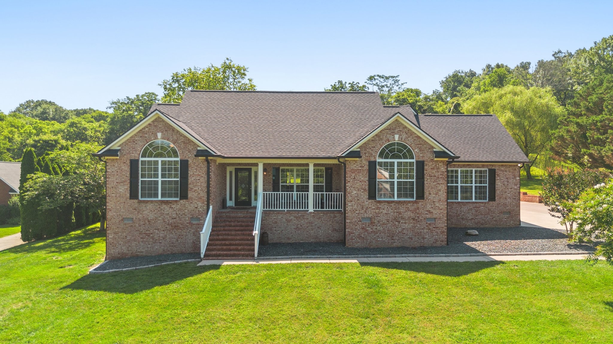 1057 The Long Run Property Photo 75