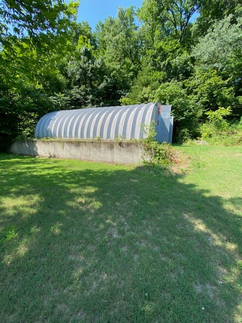 2052 Donahue Creek Rd Property Photo 3
