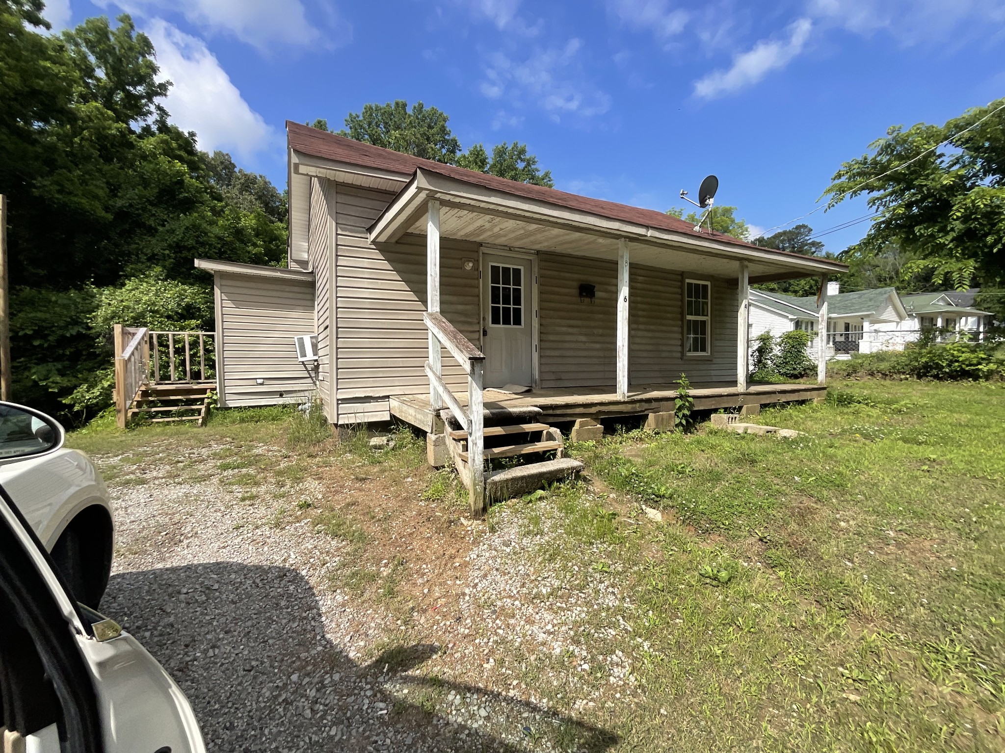180 Barbee Ave Property Photo 1