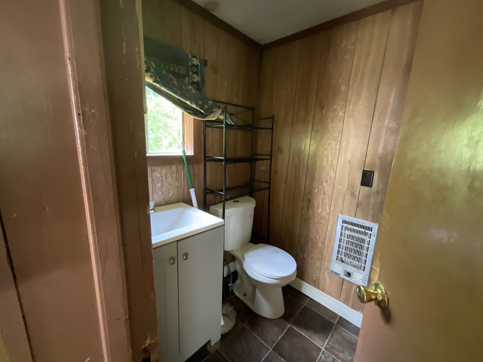 180 Barbee Ave Property Photo 6